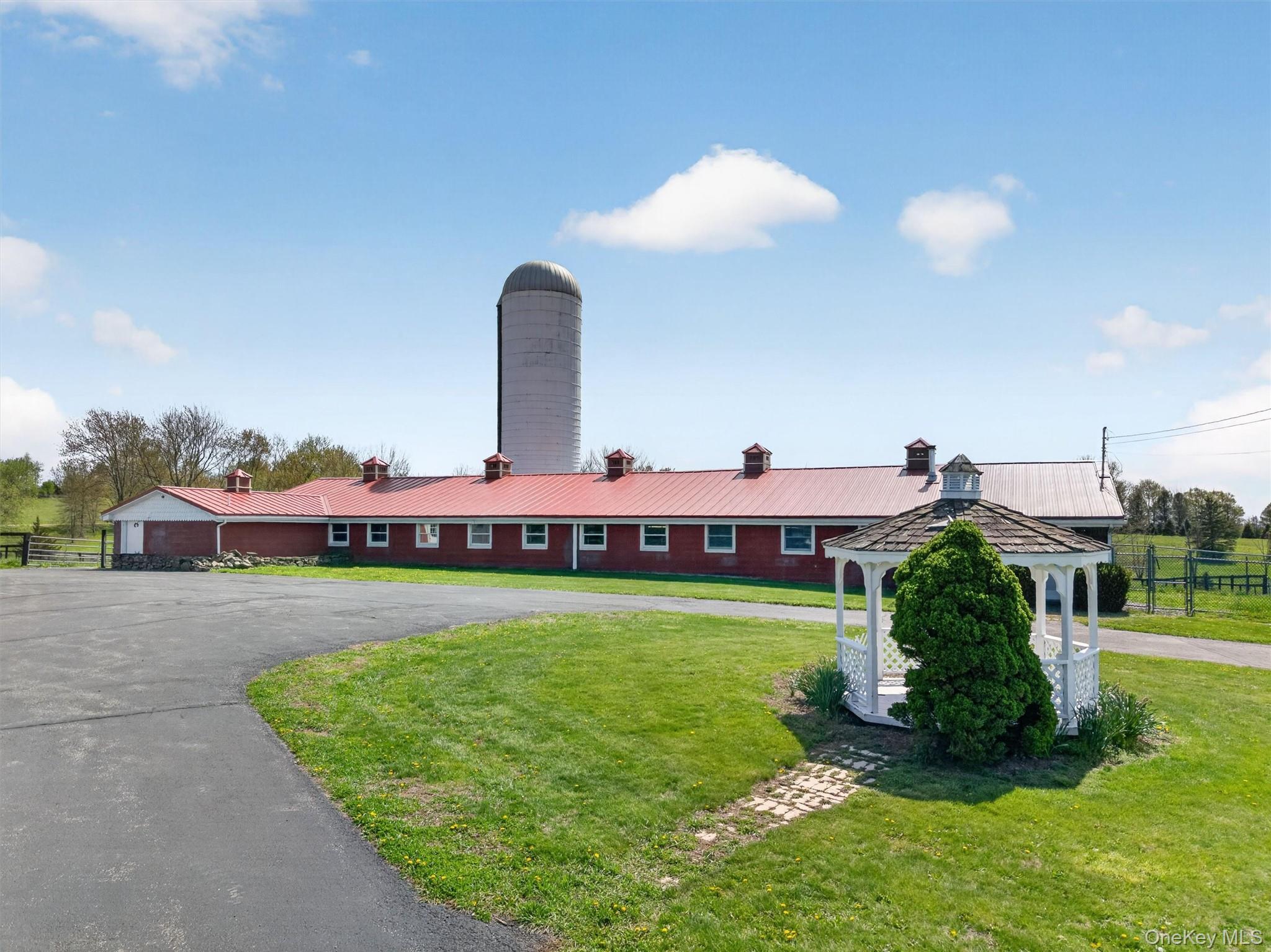 Single Family Maple Avenue Orange County, NY 10924, MLS-990600-5