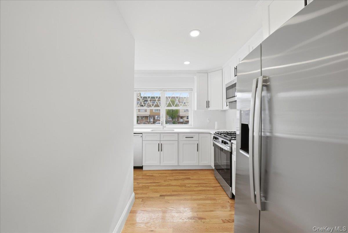 Single Family Balcom  Bronx, NY 10465, MLS-990664-9