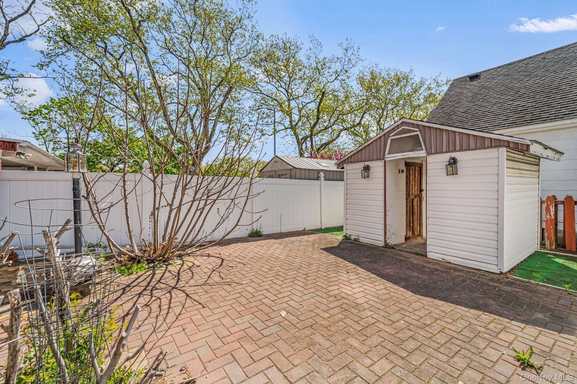 Single Family 33rd Queens, NY 11361, MLS-990668-30