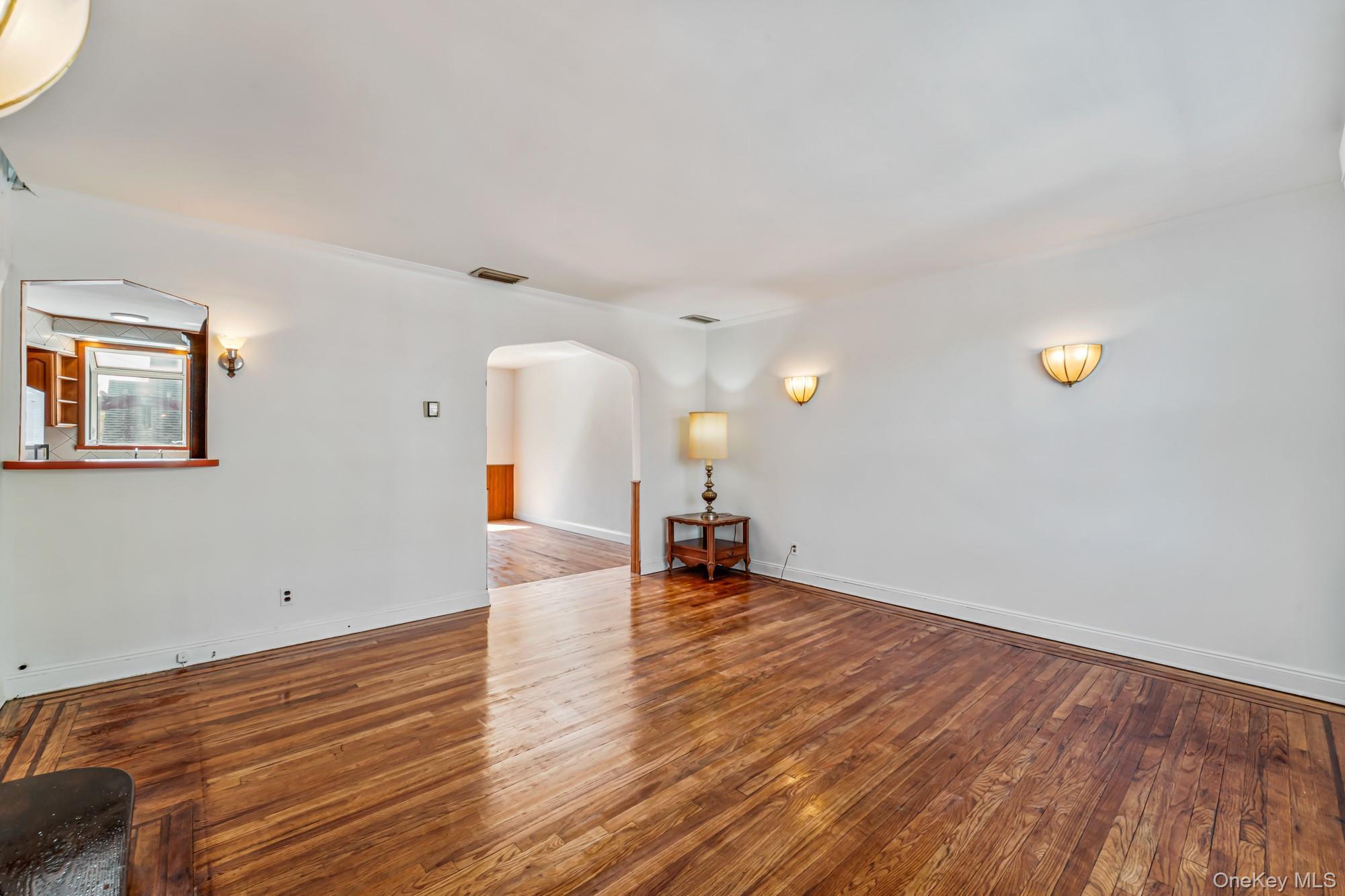 Single Family 33rd Queens, NY 11361, MLS-990668-5