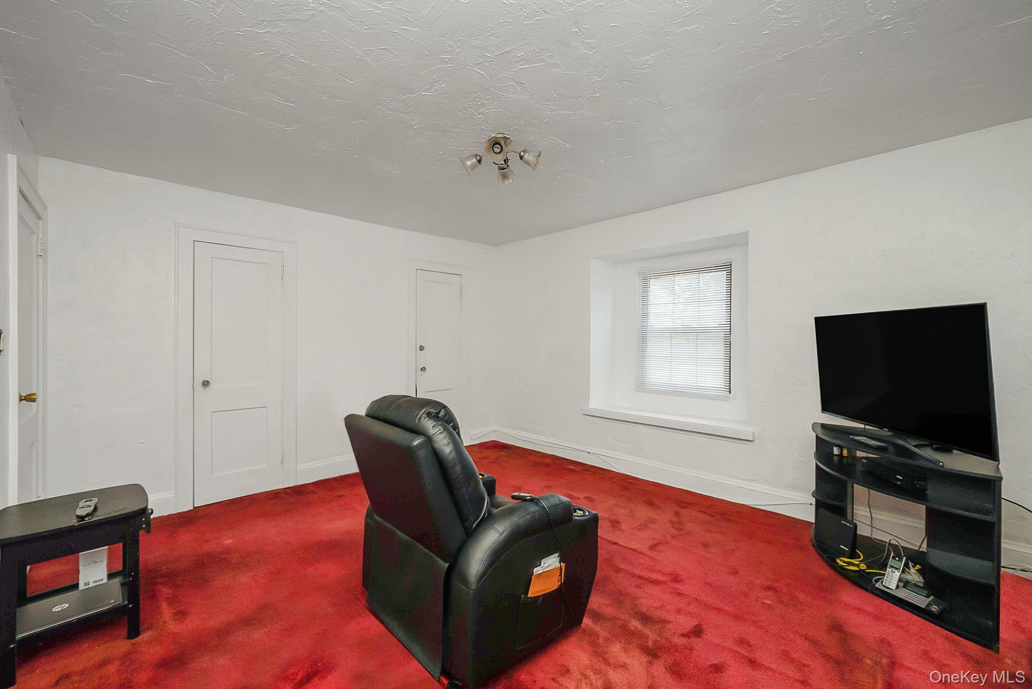 Single Family Continental  Nassau County, NY 11542, MLS-990685-16