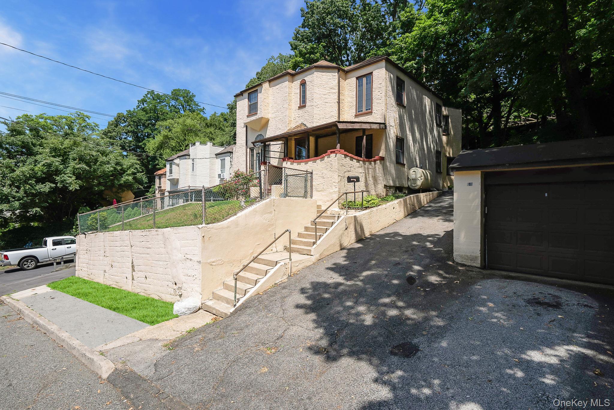 Single Family Continental  Nassau County, NY 11542, MLS-990685-2