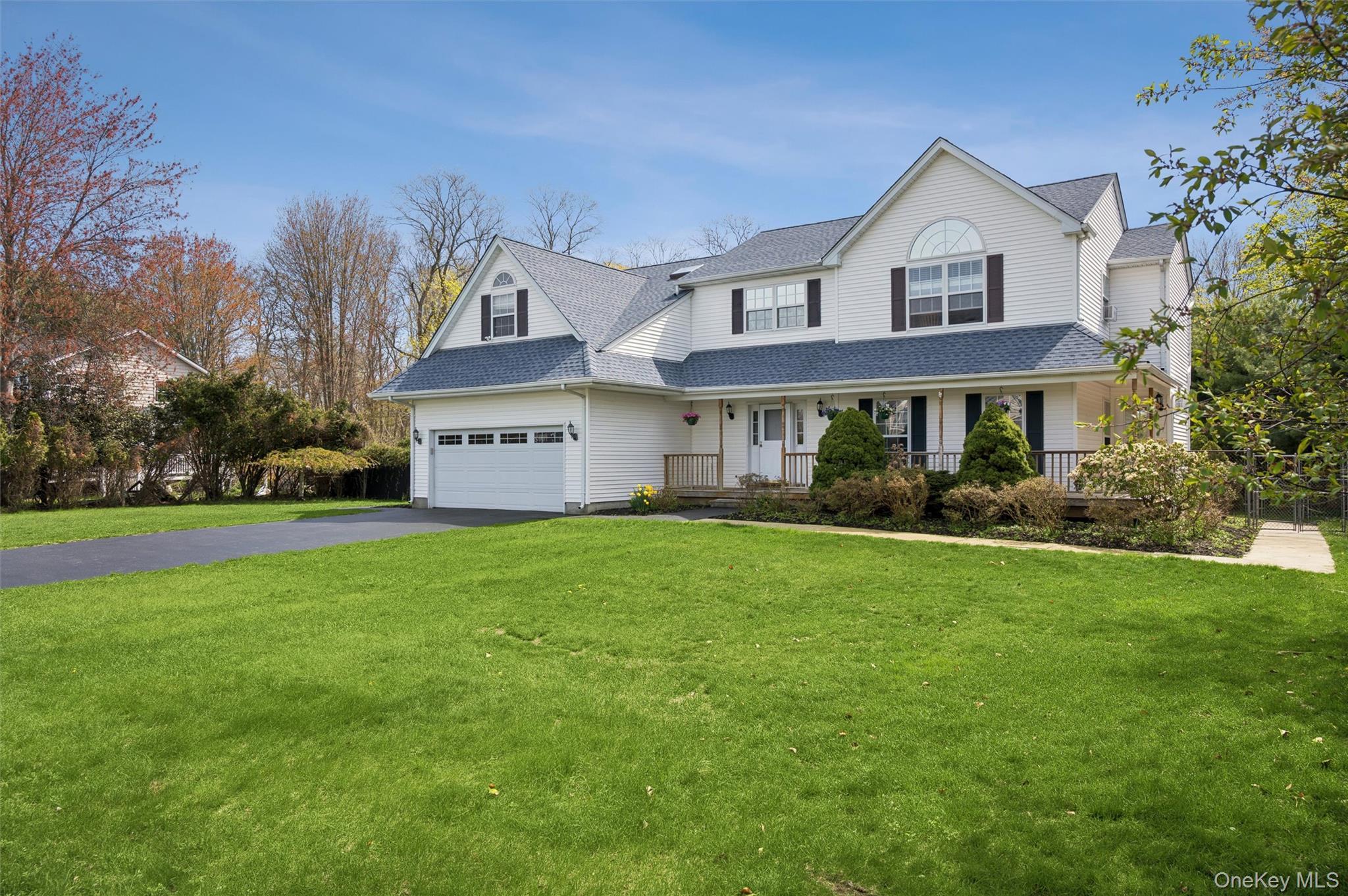 Single Family Egret Way  Suffolk County, NY 11934, MLS-990698-24