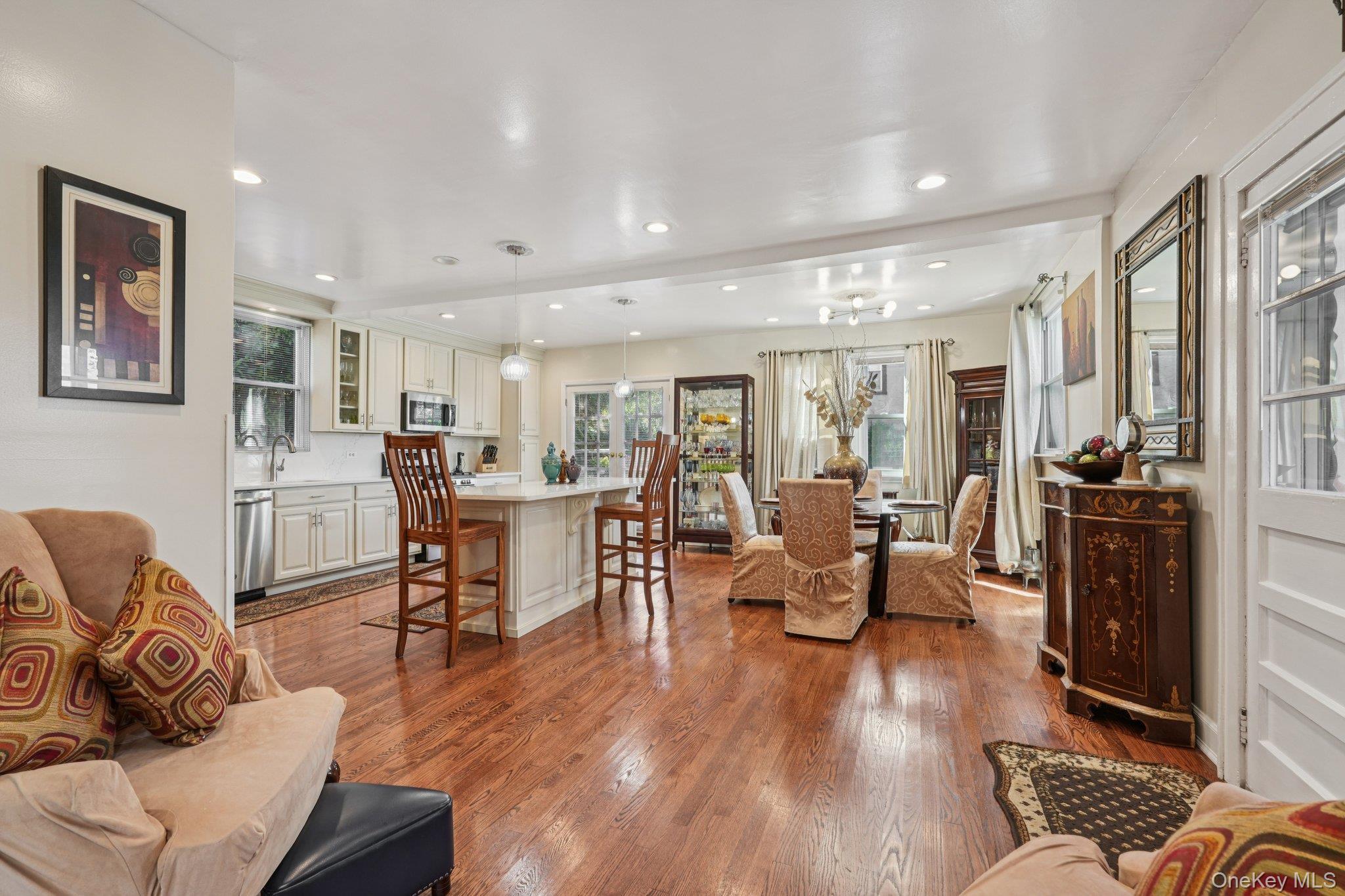 Single Family Valentine  Westchester County, NY 10704, MLS-990735-13