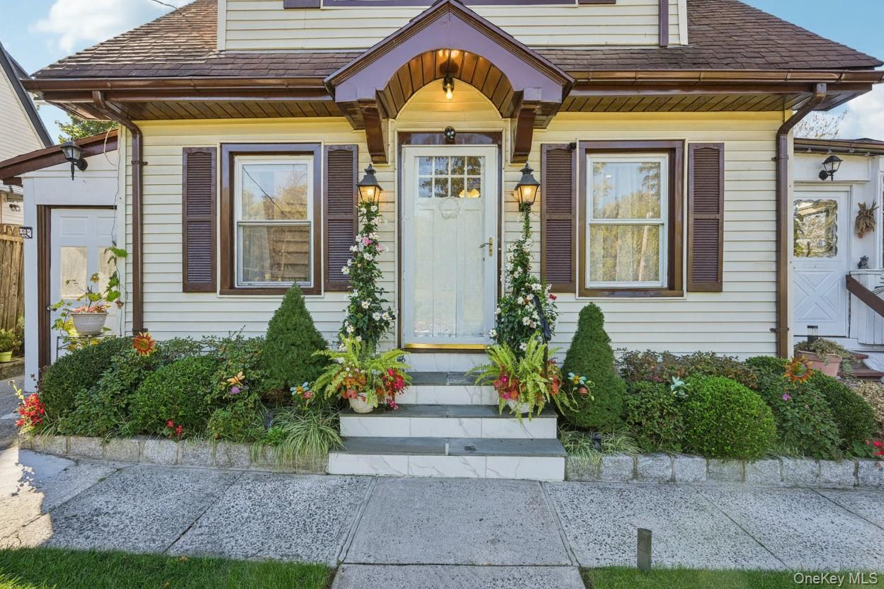 Single Family Valentine  Westchester County, NY 10704, MLS-990735-34