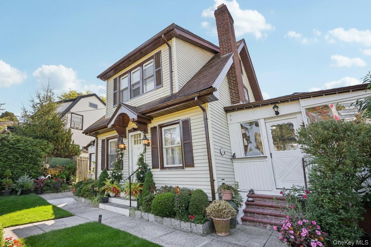 Single Family Valentine  Westchester County, NY 10704, MLS-990735-35