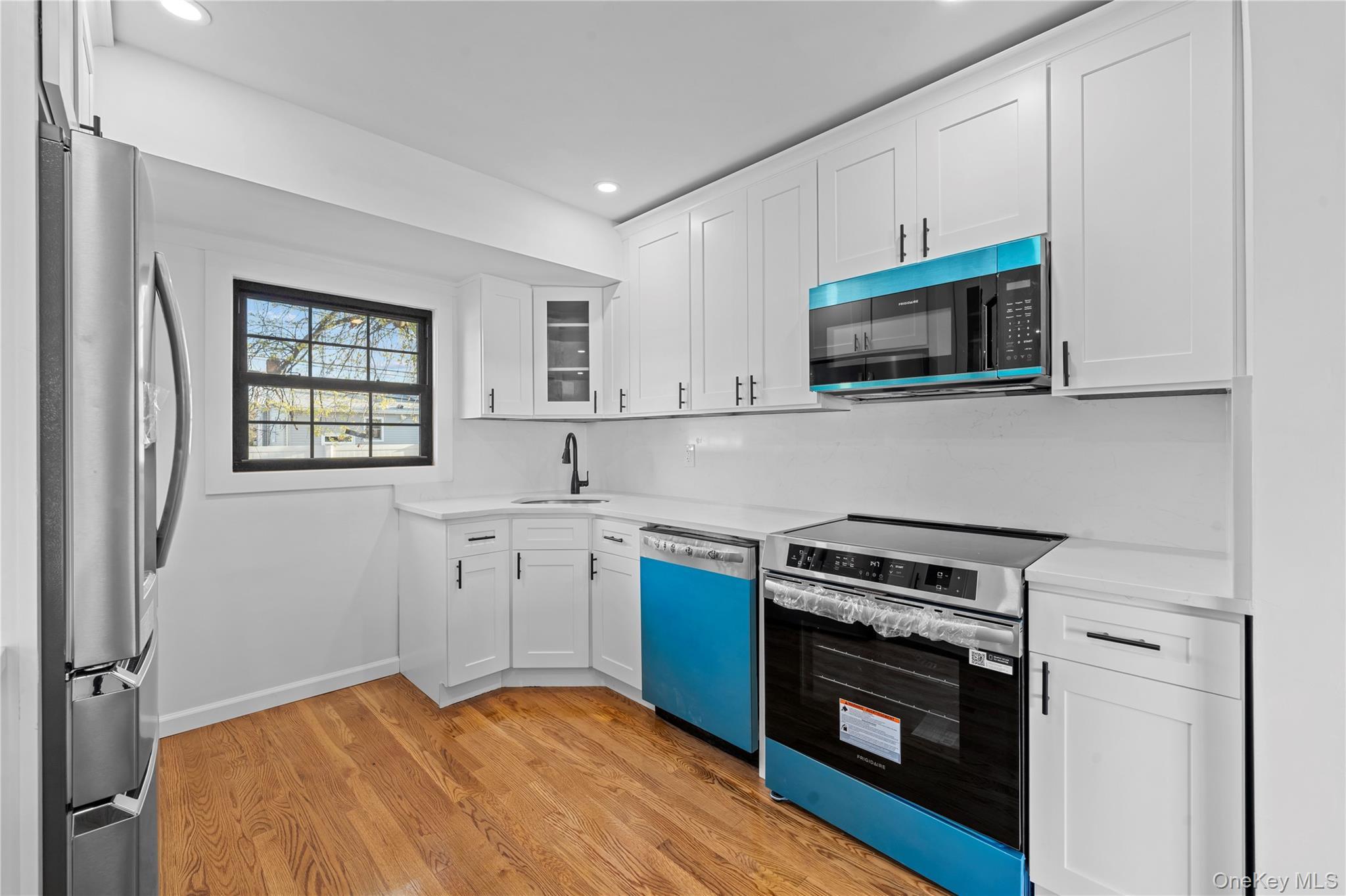 Single Family Lincoln  Nassau County, NY 11735, MLS-990750-13