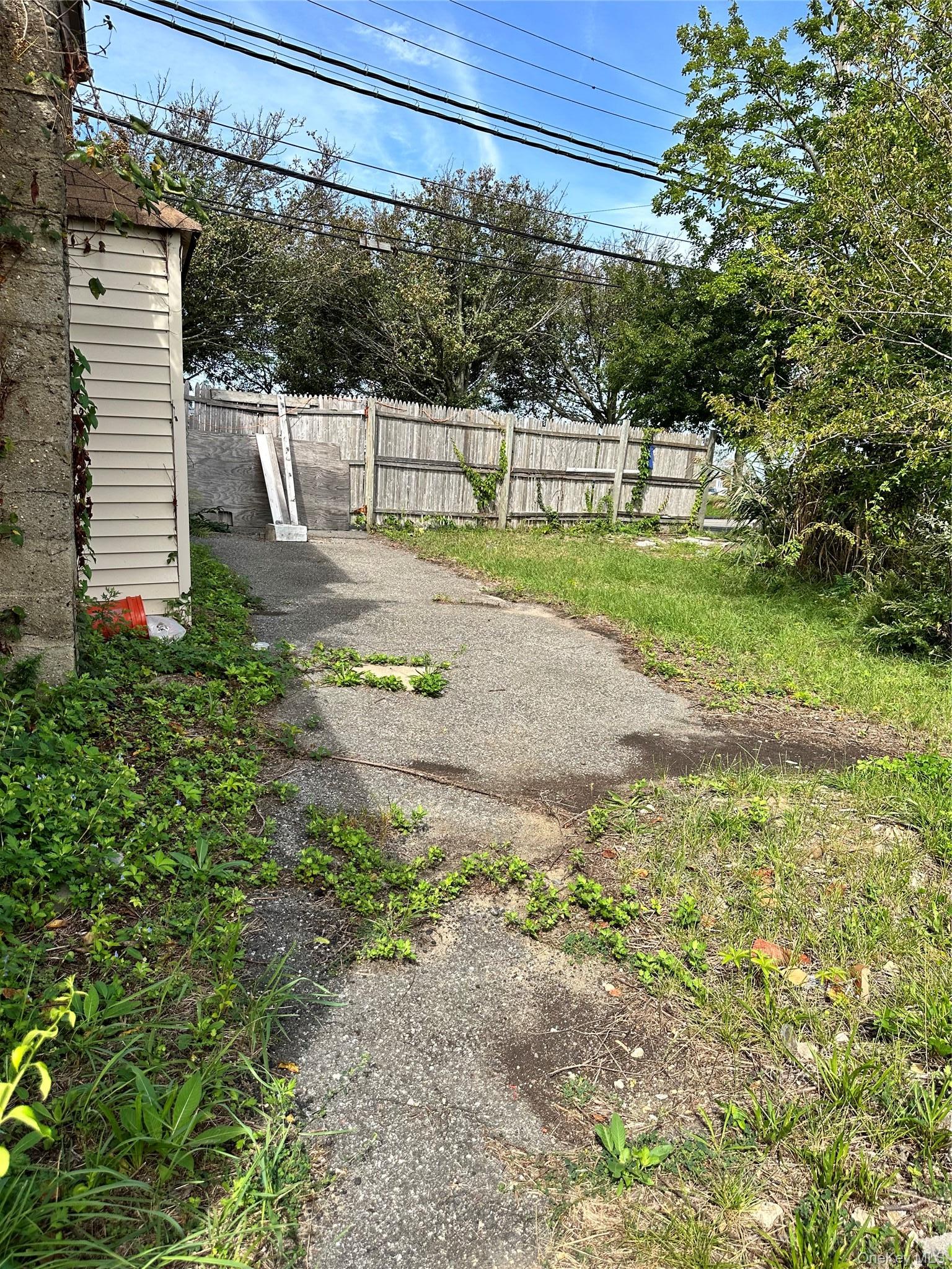 Single Family Cross Bay  Queens, NY 11693, MLS-990756-15