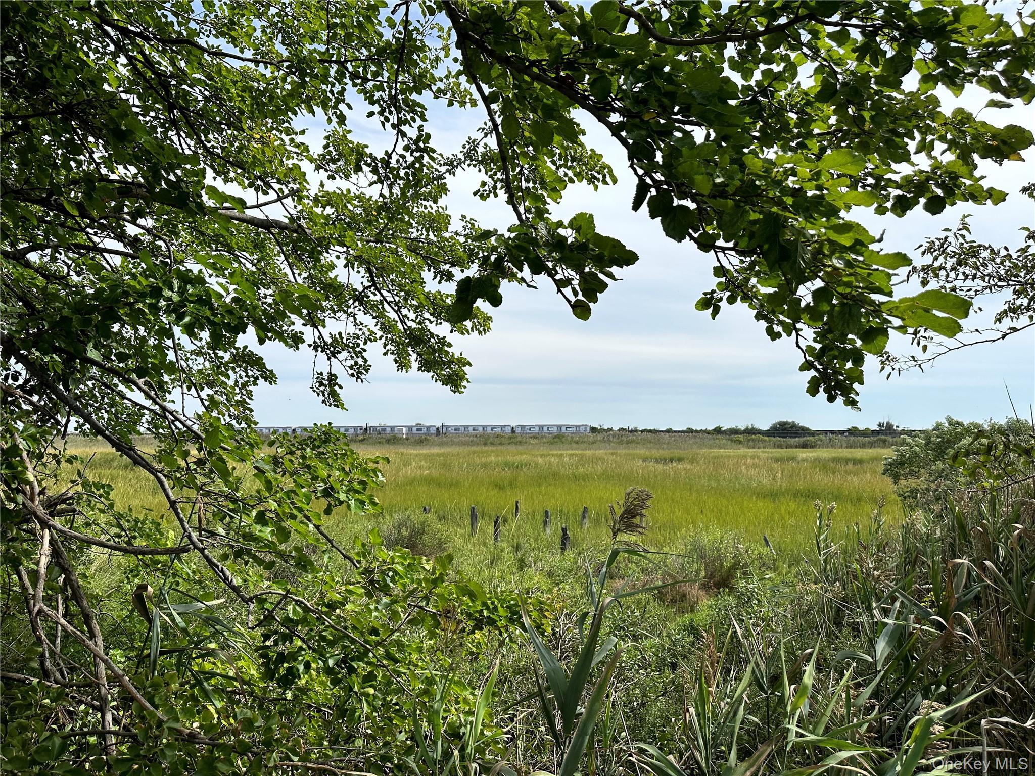 Single Family Cross Bay  Queens, NY 11693, MLS-990756-17