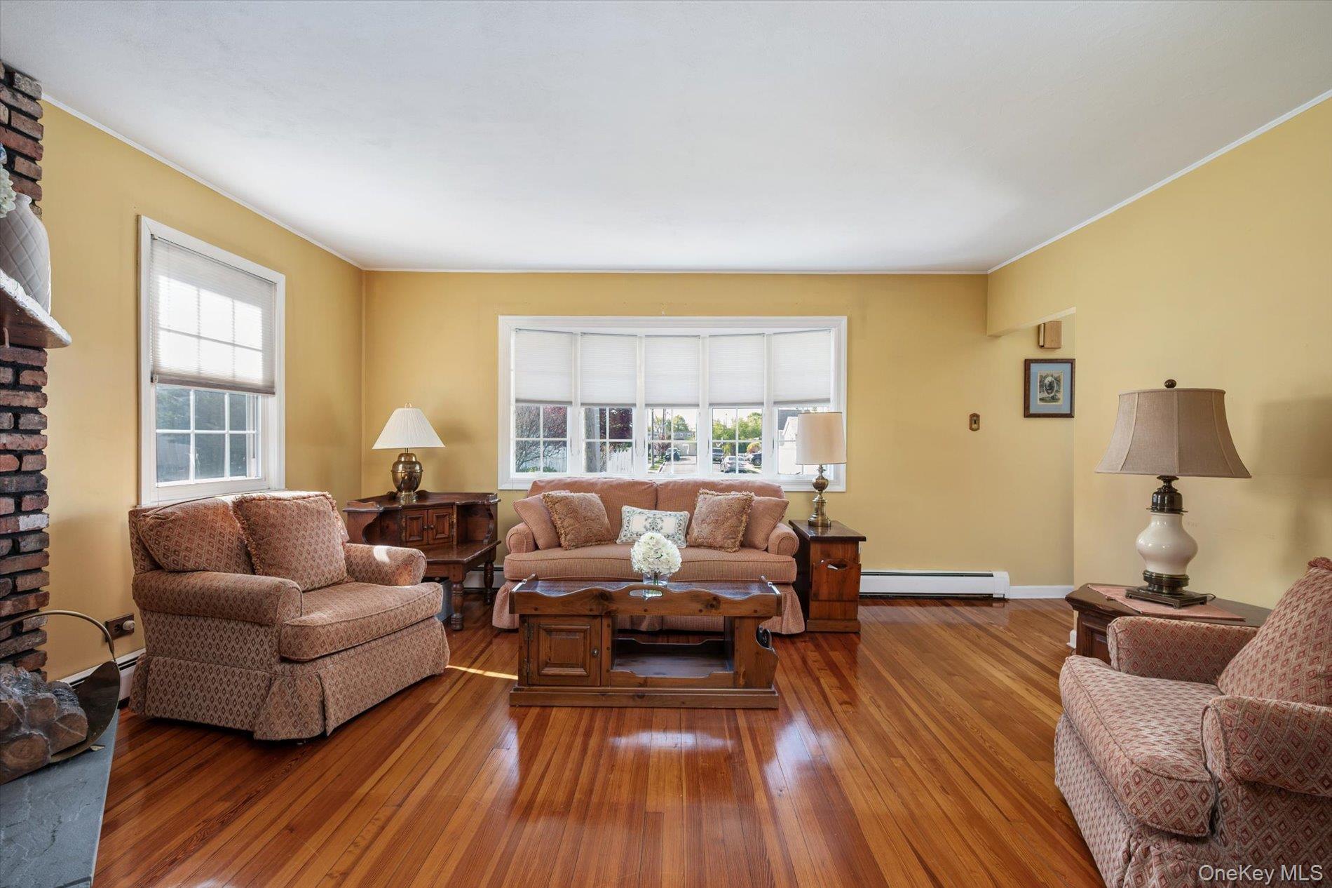 Single Family Bellevue  Nassau County, NY 11572, MLS-990786-4