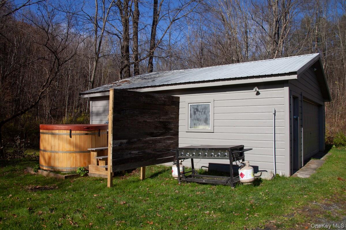 Single Family Mapletown  Out Of Area, NY 12090, MLS-990834-33