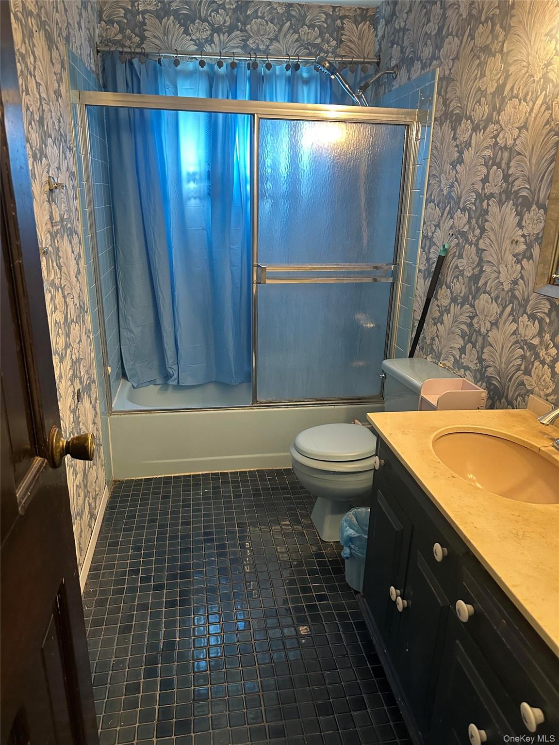 Single Family Bedford Street  Suffolk County, NY 11798, MLS-990873-11