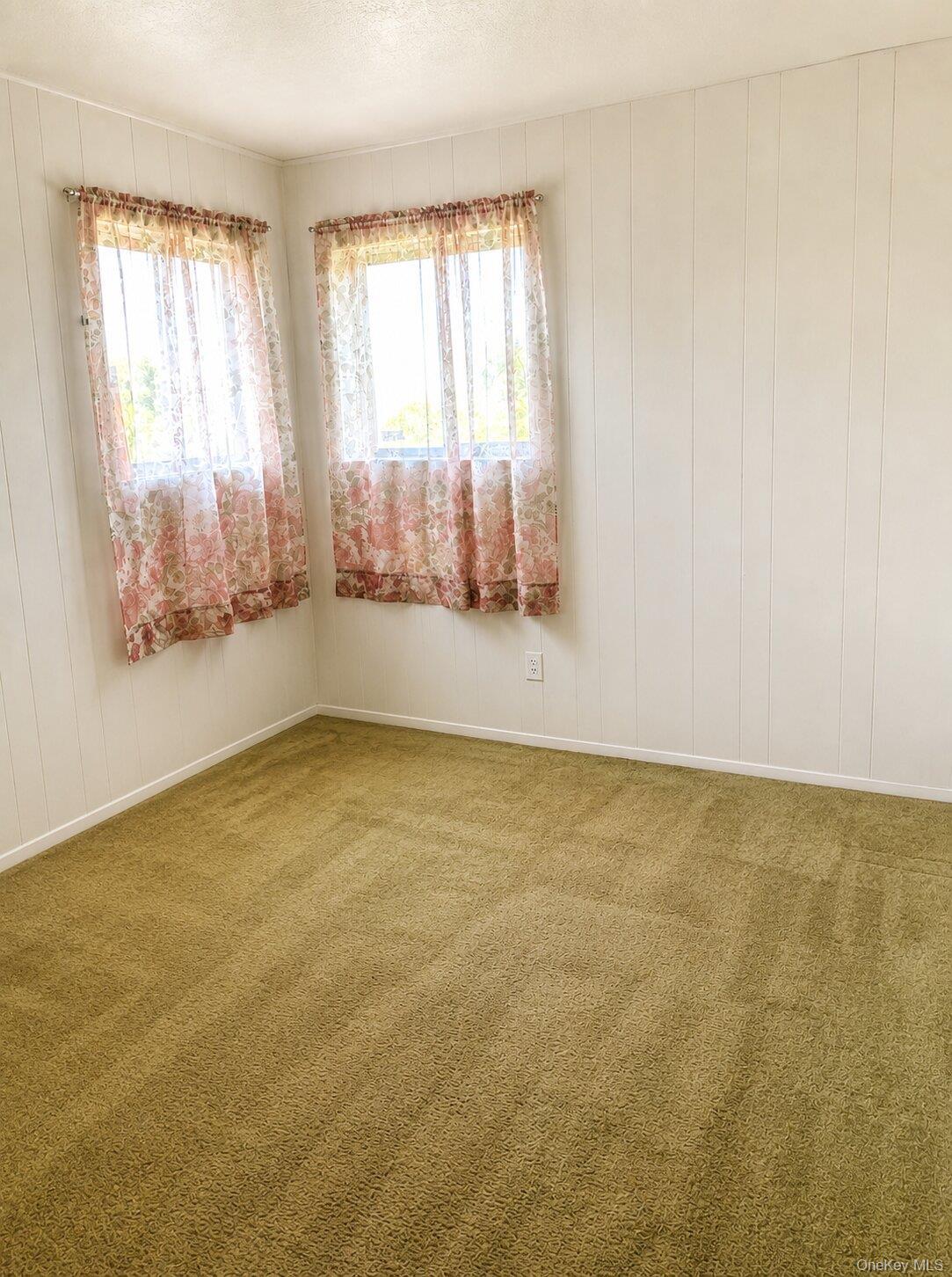 Single Family Bedford Street  Suffolk County, NY 11798, MLS-990873-8