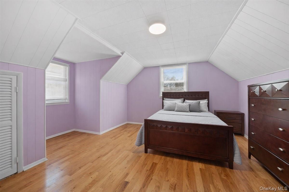Single Family Greenwood  Westchester County, NY 10607, MLS-990894-11