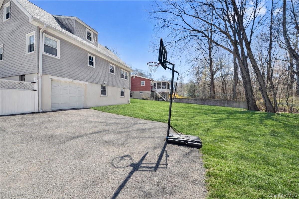 Single Family Greenwood  Westchester County, NY 10607, MLS-990894-17