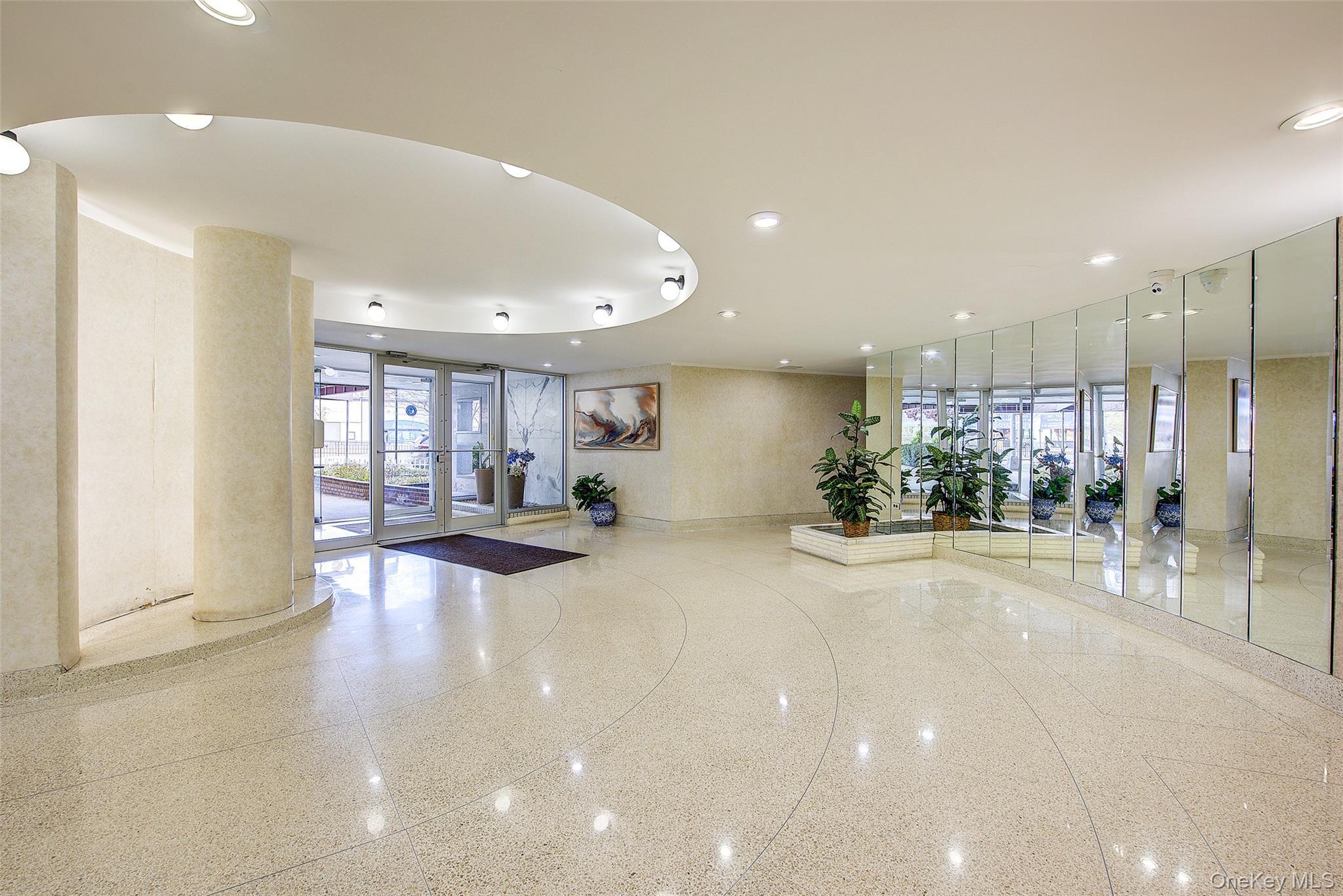 Coop Queens Queens, NY 11375, MLS-990909-4
