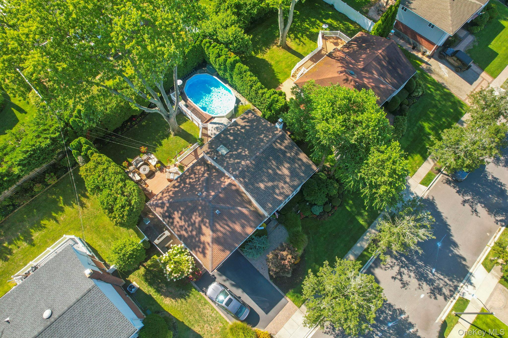 Single Family Jane Drive Nassau County, NY 11804, MLS-990960-42