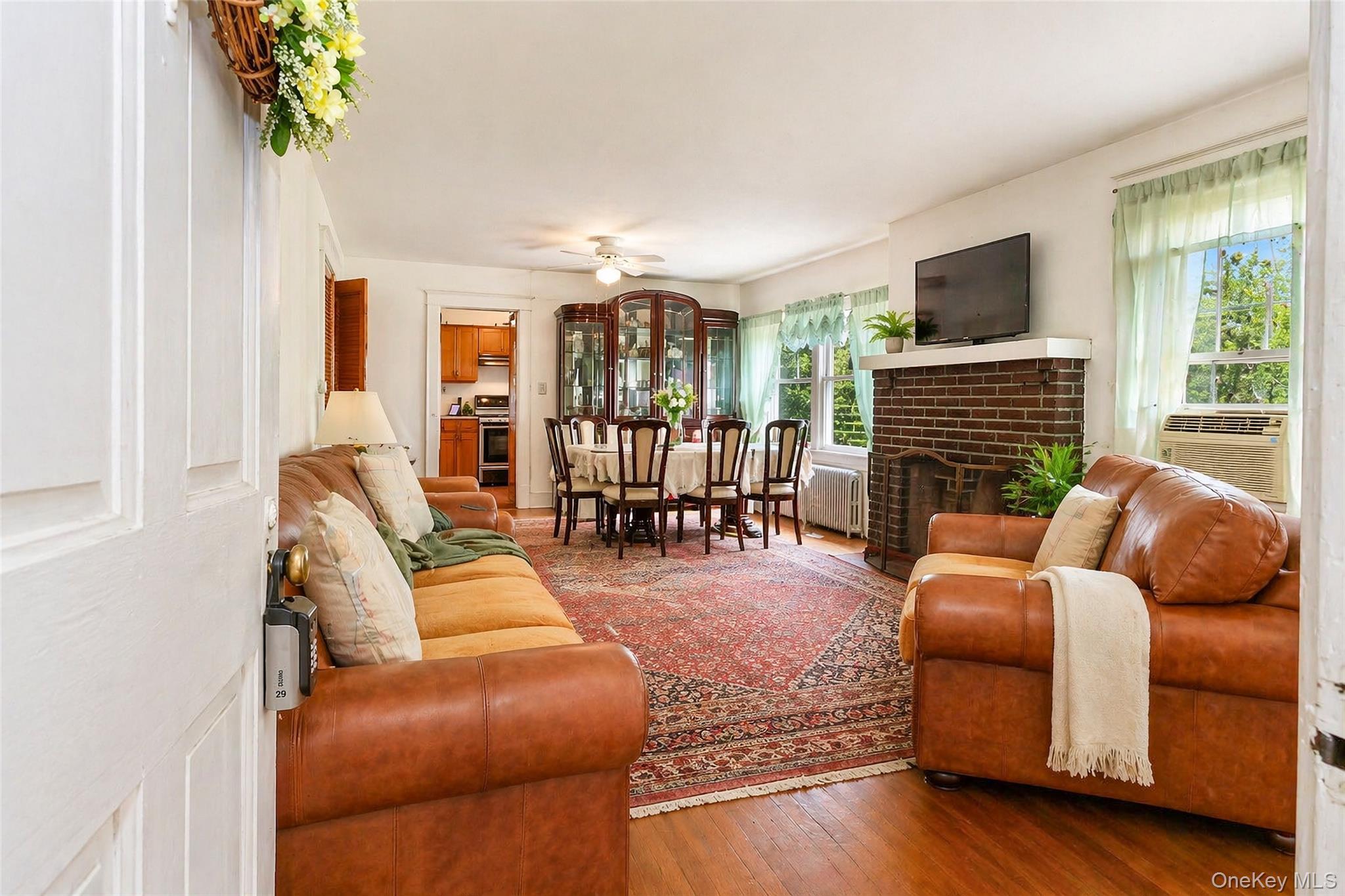 Single Family Western  Rockland County, NY 10994, MLS-990962-6