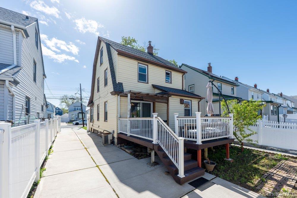 Single Family 218th Queens, NY 11427, MLS-990969-16