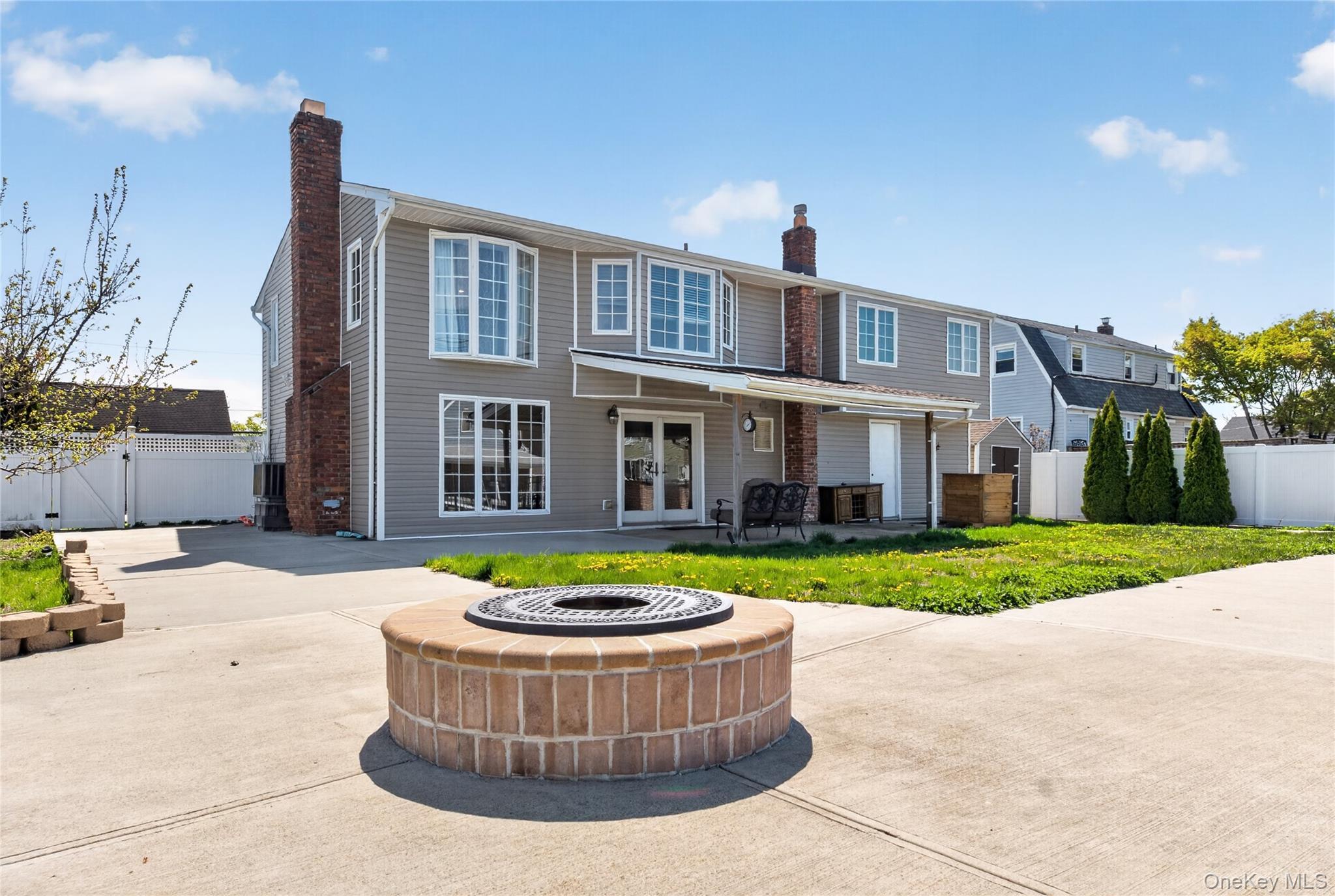 Single Family Jetmore Place  Nassau County, NY 11758, MLS-990970-21