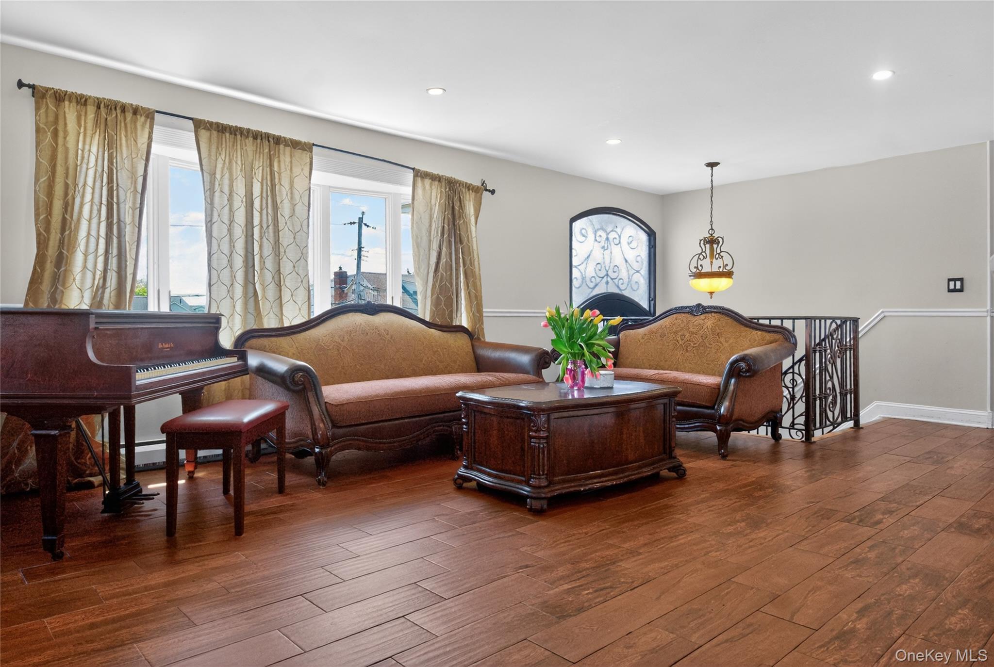 Single Family Jetmore Place  Nassau County, NY 11758, MLS-990970-3