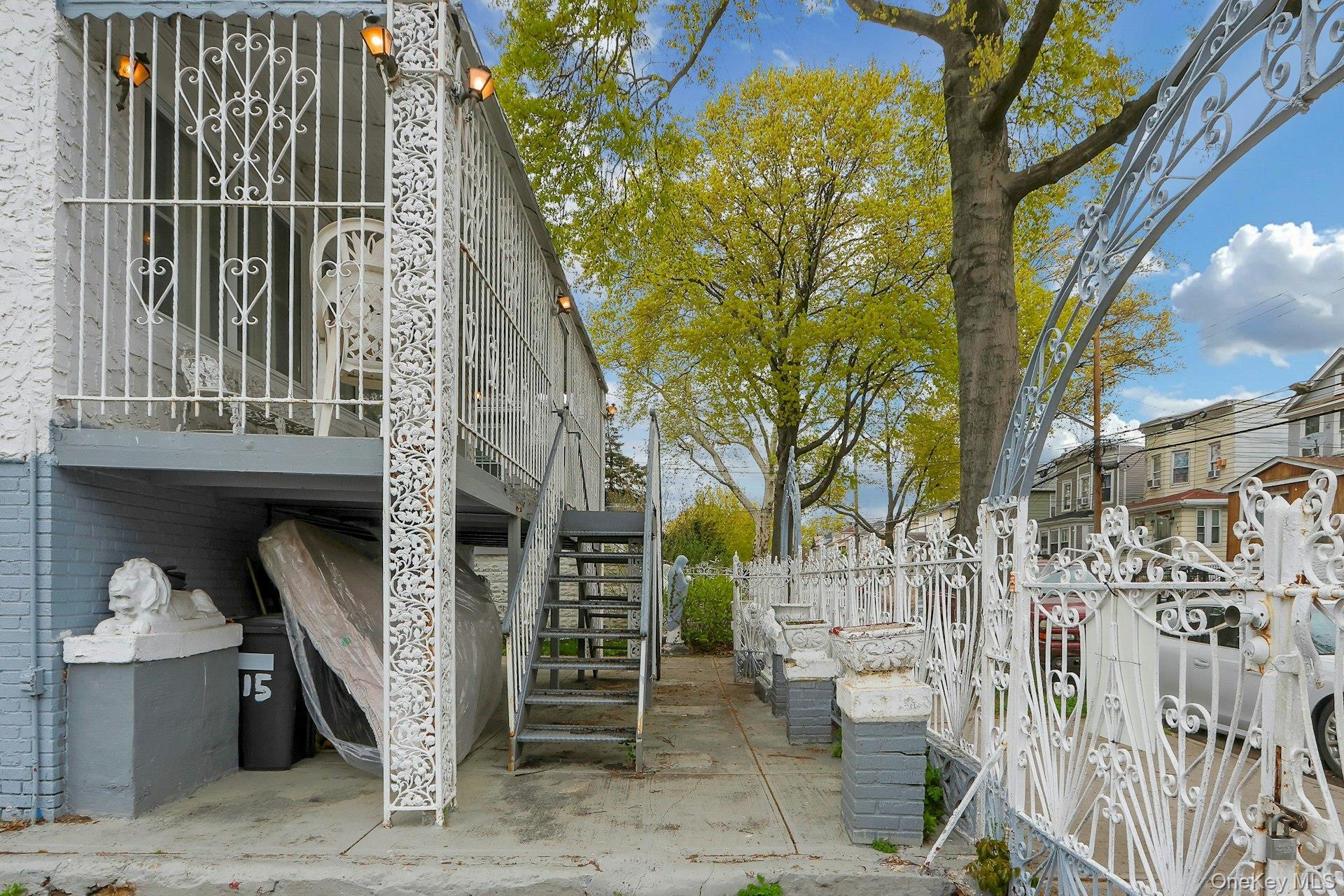 Single Family Beach  Bronx, NY 10473, MLS-990972-25