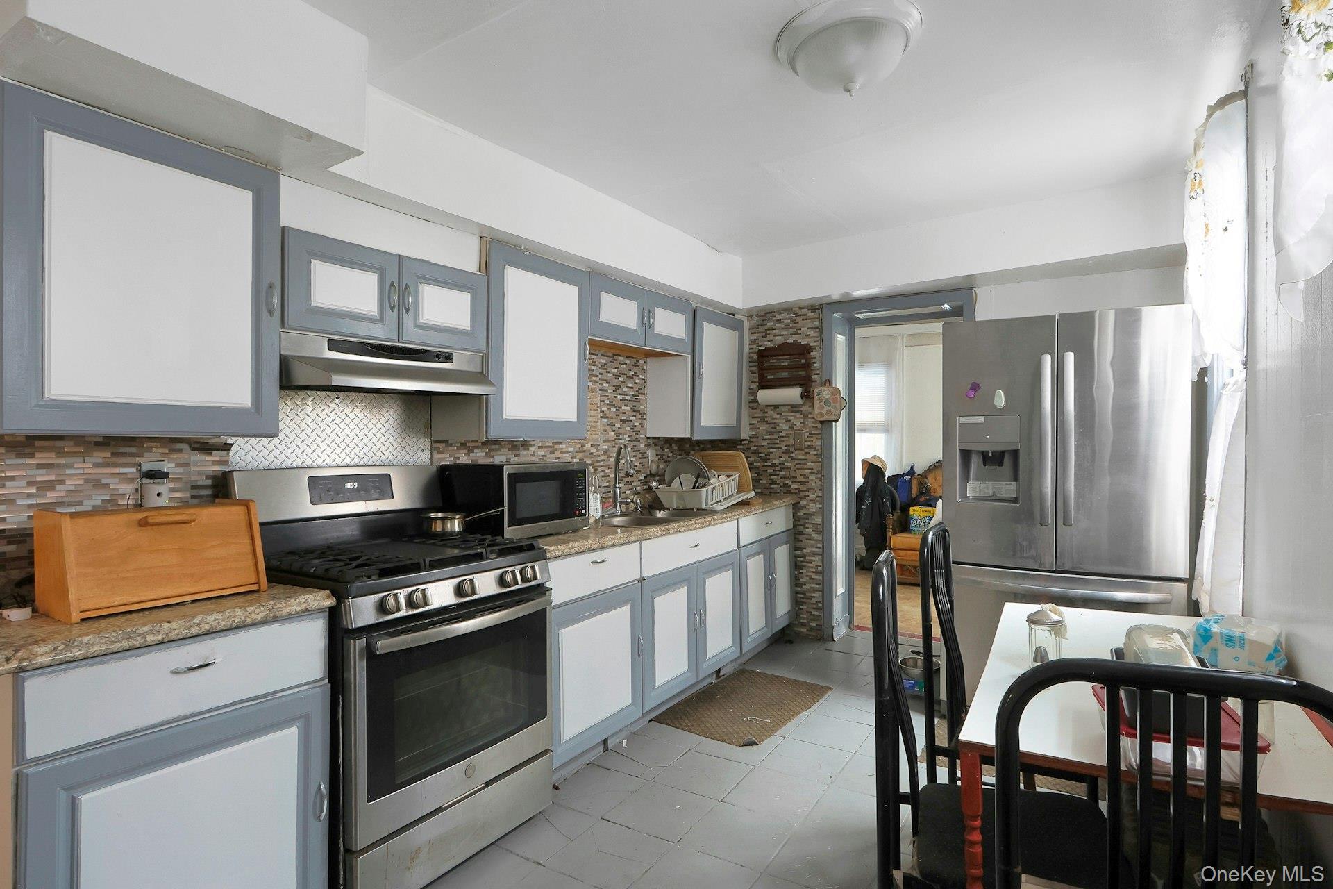 Single Family Beach  Bronx, NY 10473, MLS-990972-9
