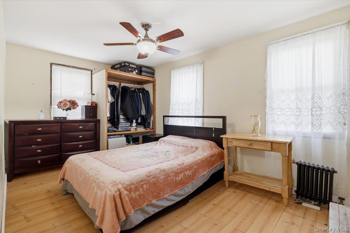 Single Family 218th Queens, NY 11428, MLS-990976-17