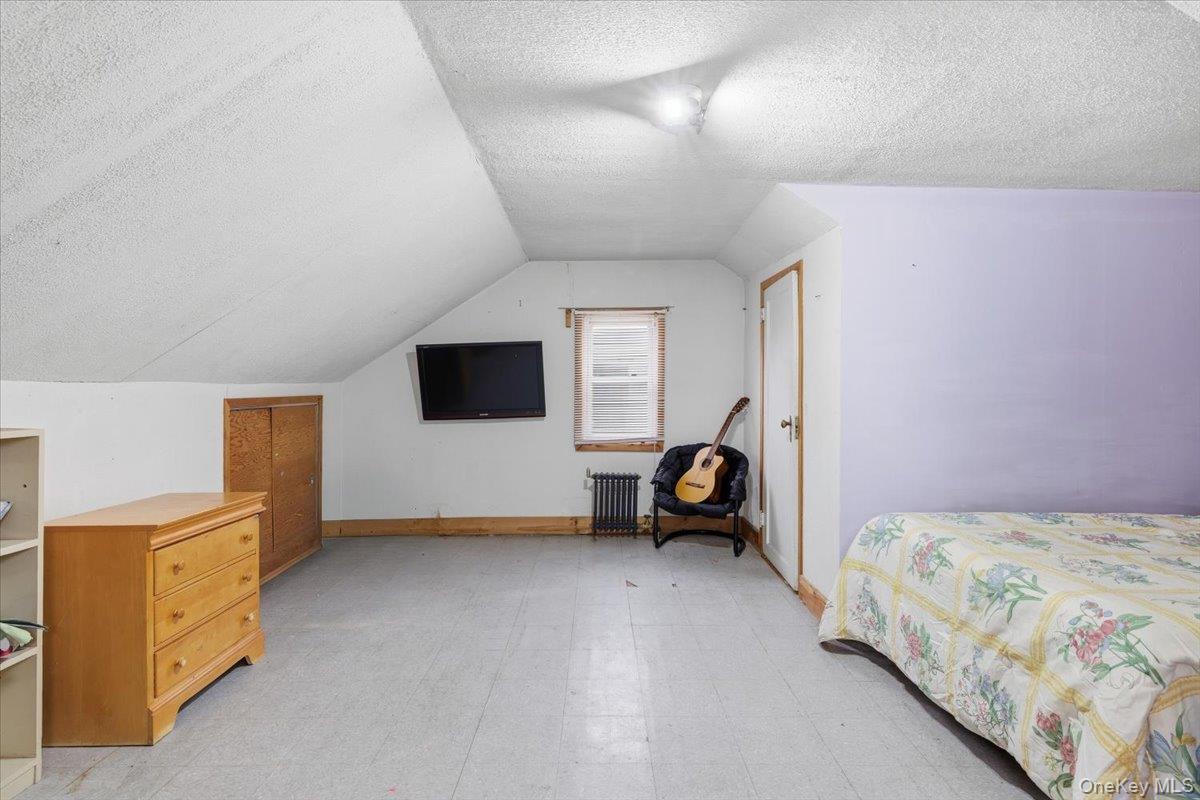 Single Family 218th Queens, NY 11428, MLS-990976-20