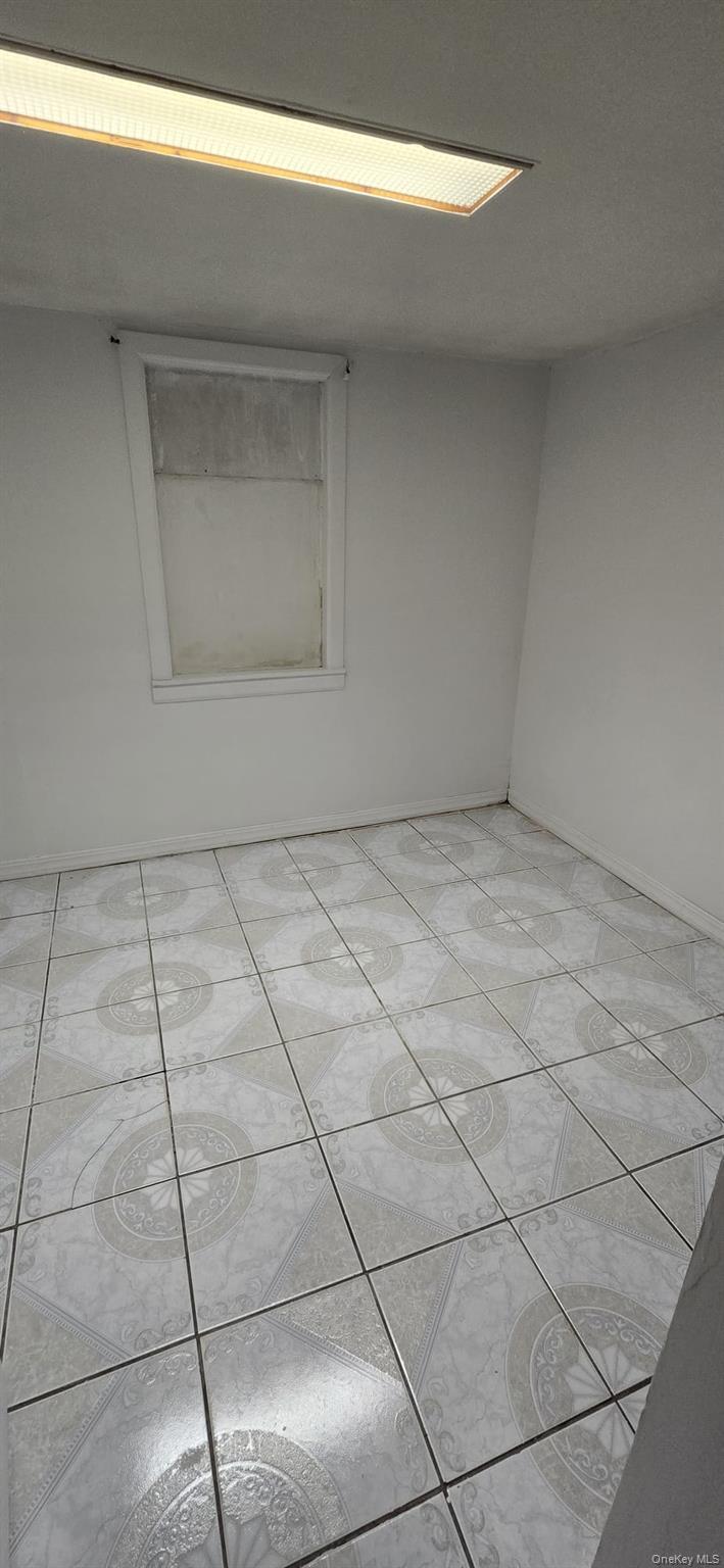 Single Family 218th  Queens, NY 11428, MLS-990976-34