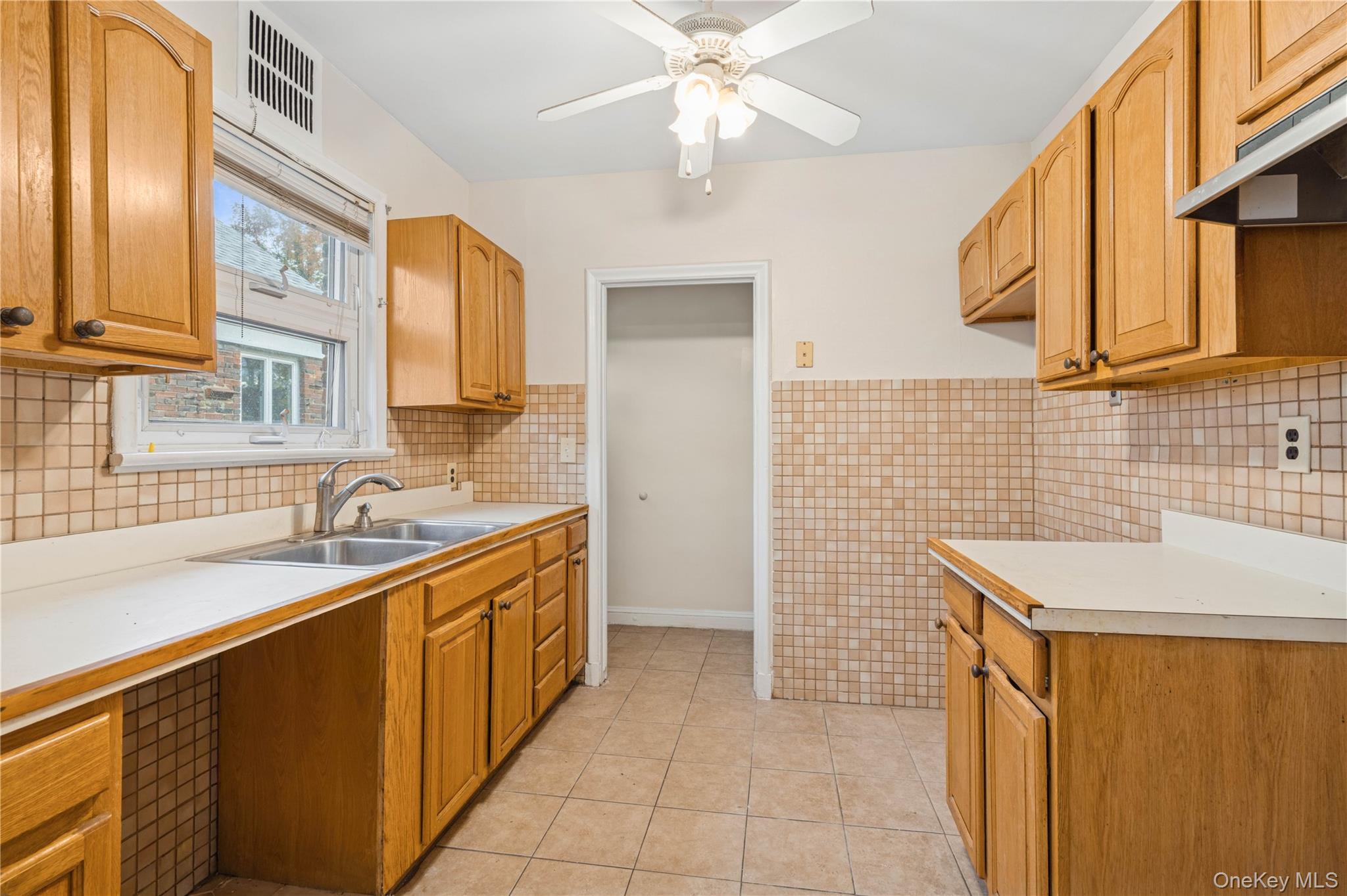 Single Family Goodwin  Staten Island, NY 10314, MLS-990978-9
