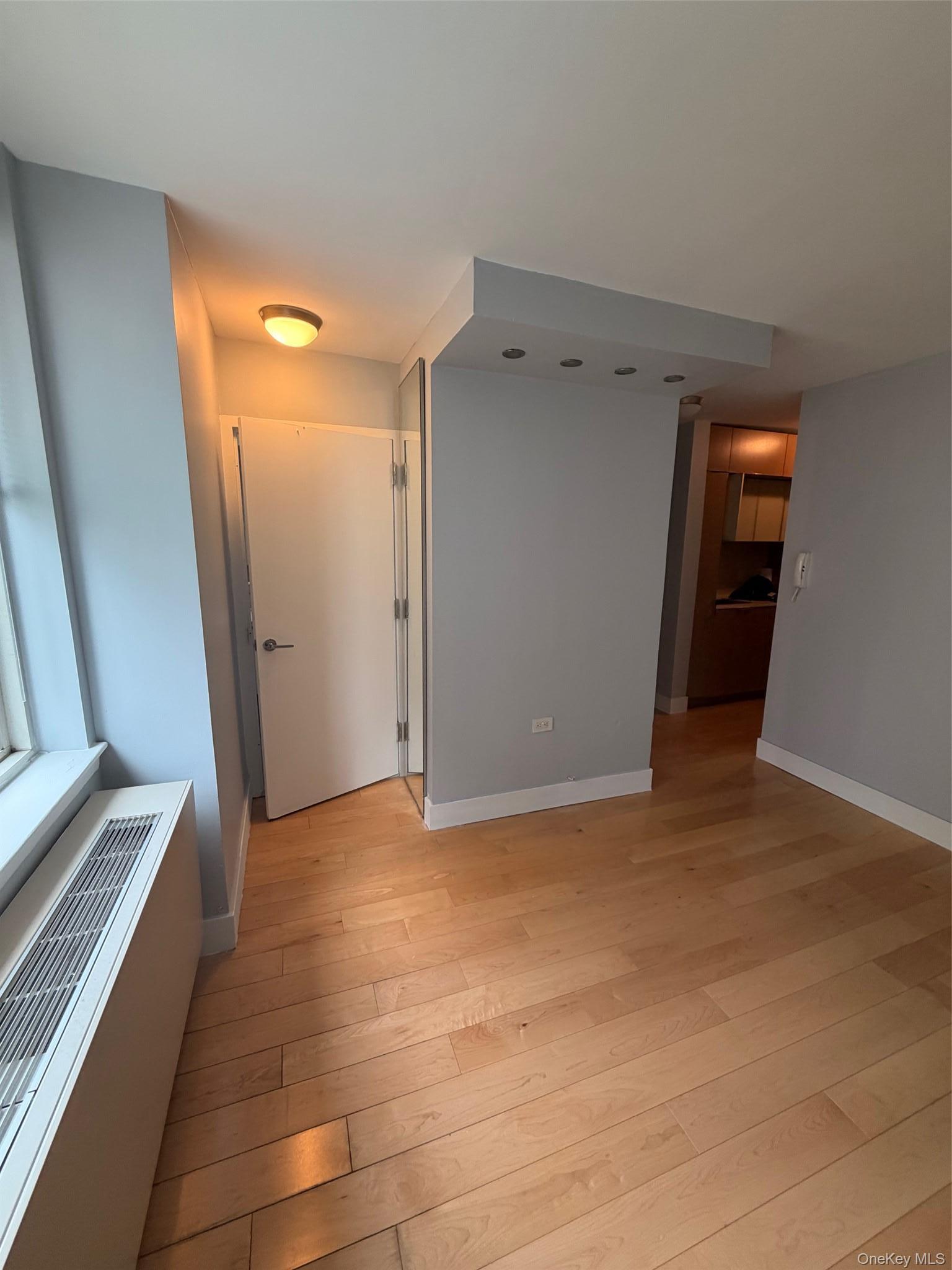 Apartment Rector  Manhattan, NY 10280, MLS-990979-3