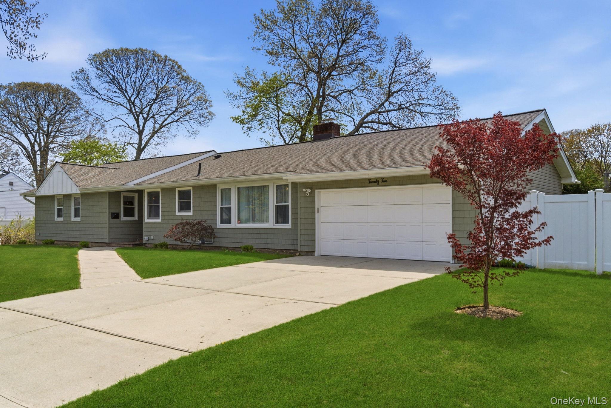 Single Family Wiggins  Suffolk County, NY 11779, MLS-991000-2