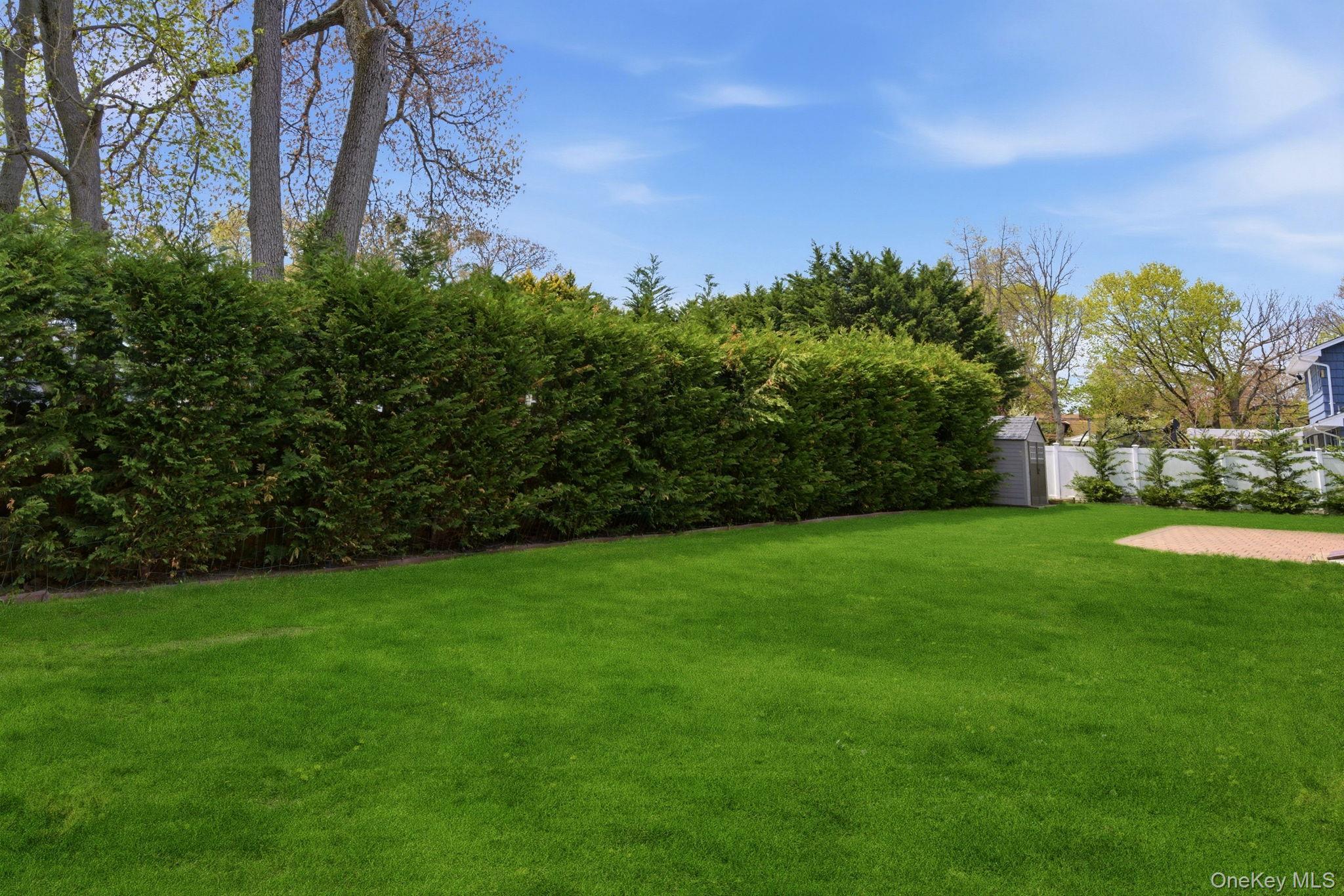 Single Family Wiggins  Suffolk County, NY 11779, MLS-991000-29