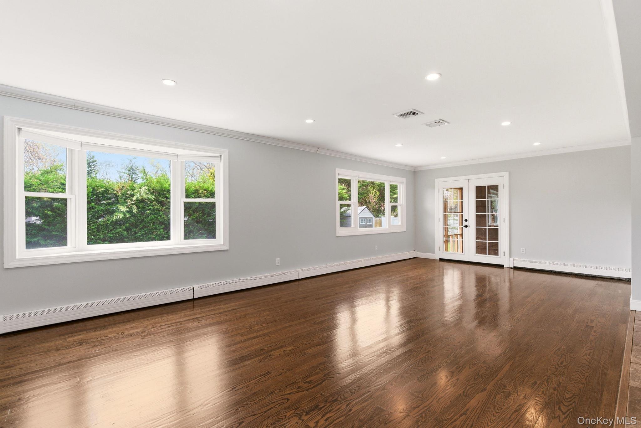 Single Family Wiggins  Suffolk County, NY 11779, MLS-991000-4