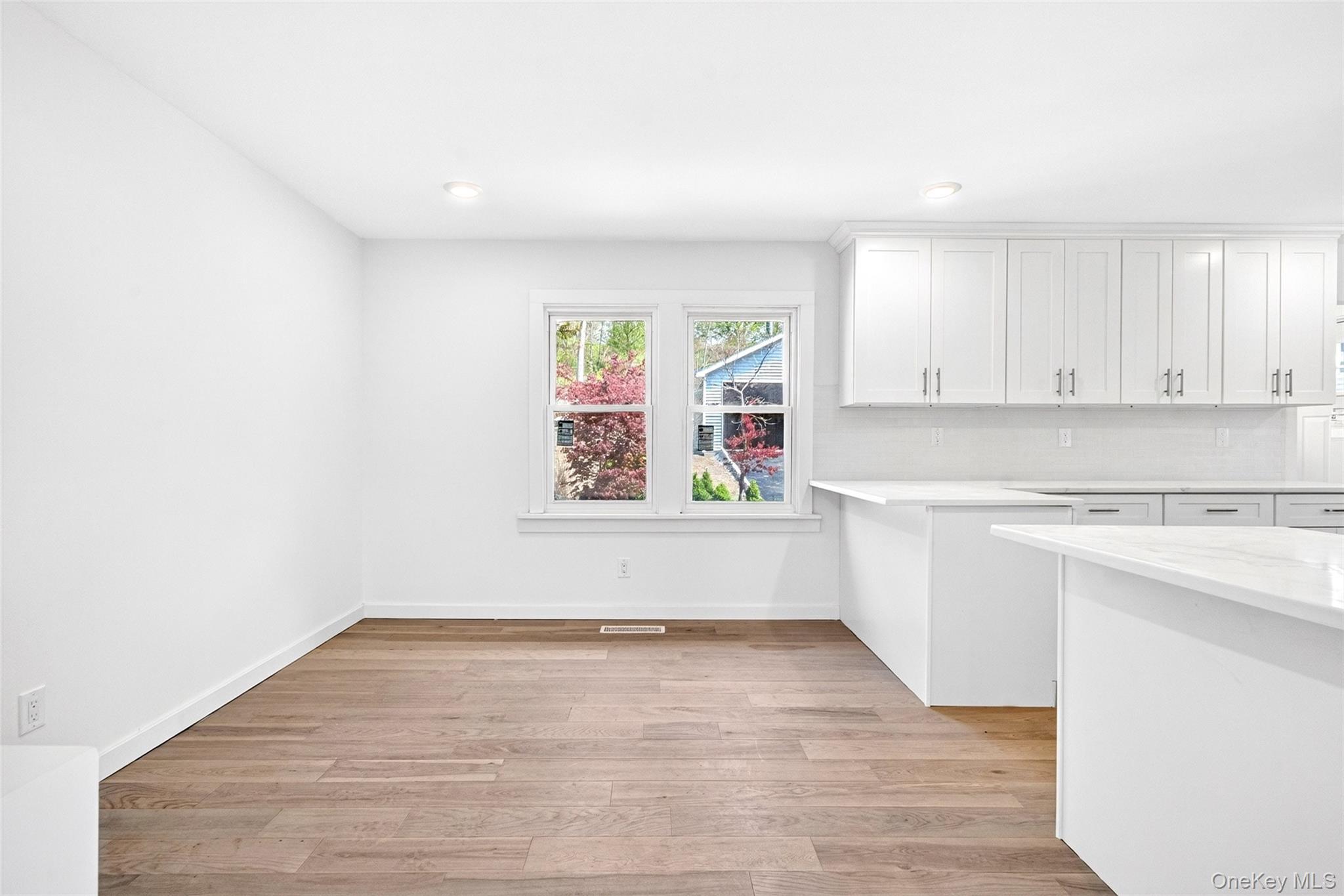 Single Family Woodside  Westchester County, NY 10523, MLS-991025-13