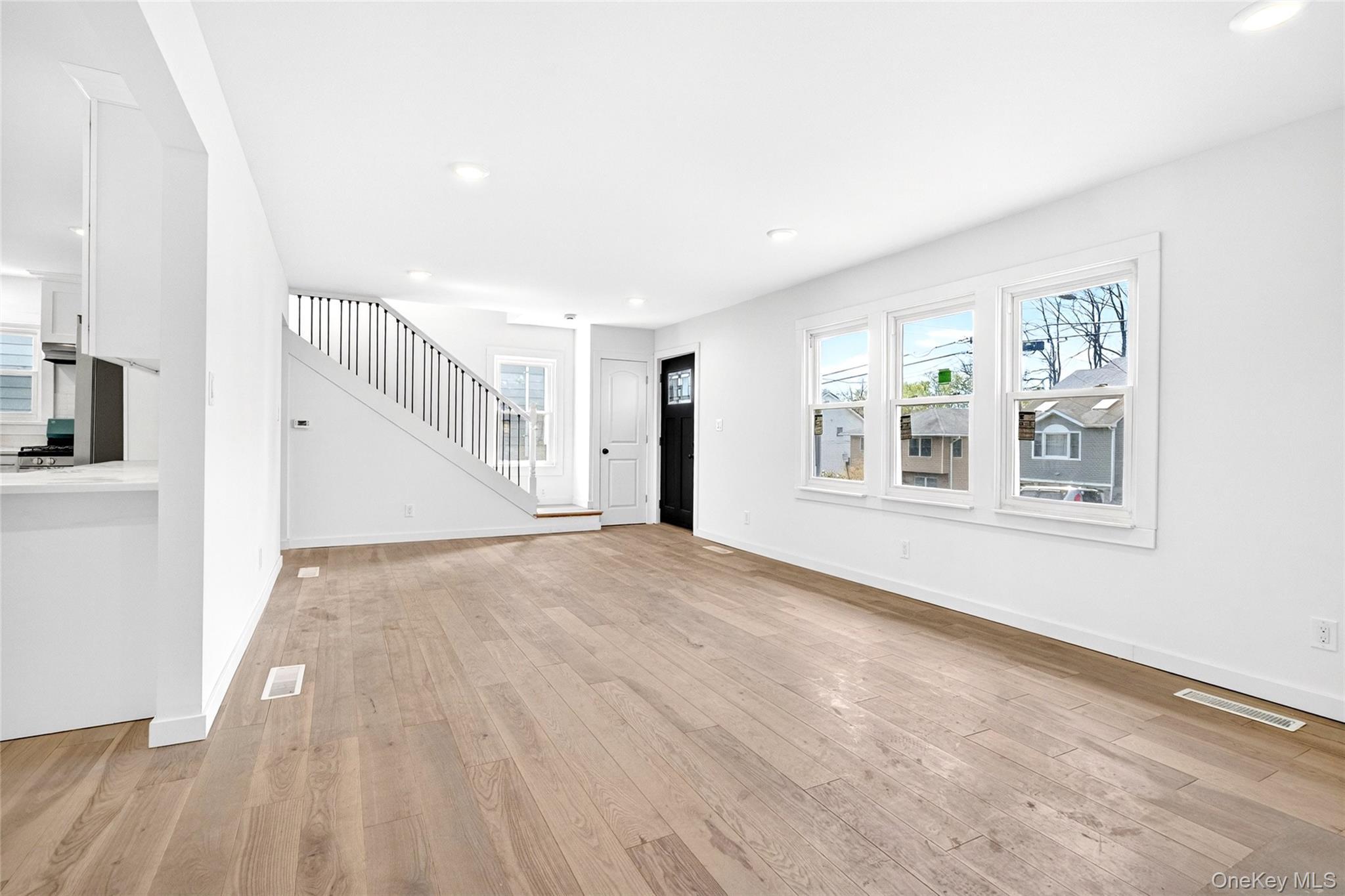 Single Family Woodside  Westchester County, NY 10523, MLS-991025-9