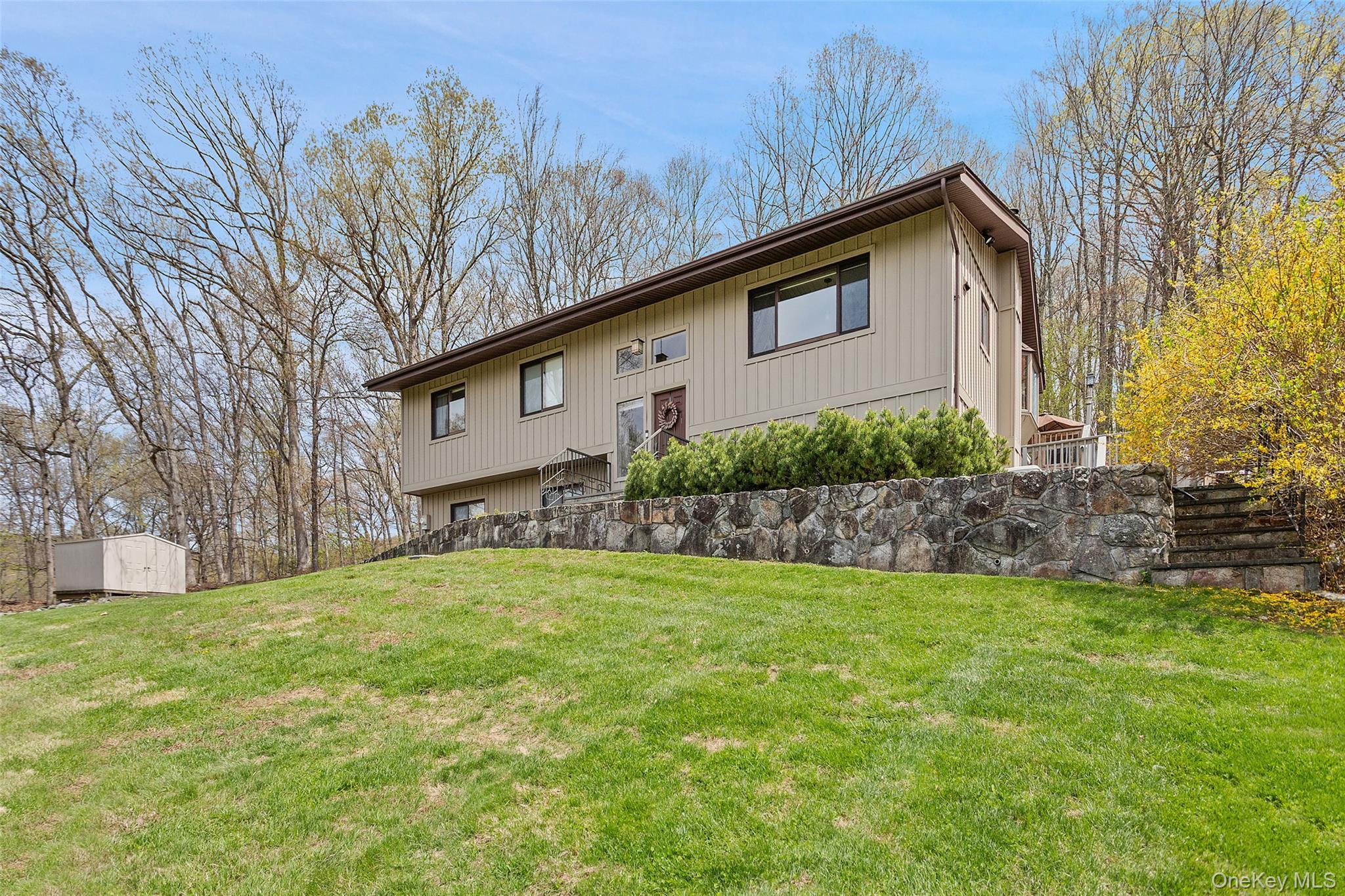 Single Family Crescent  Putnam County, NY 10579, MLS-991055-41