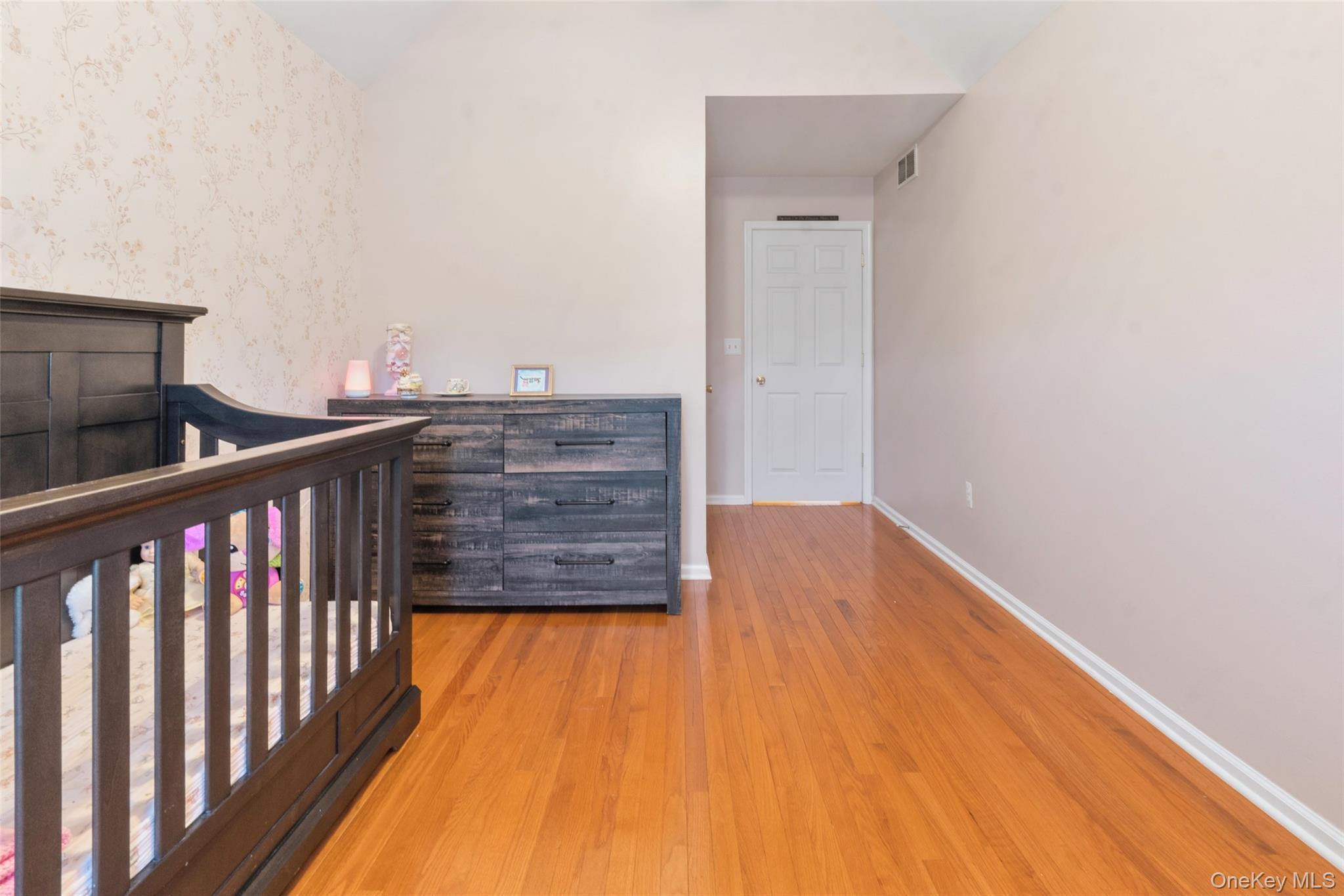Single Family Country  Out Of Area, NY 08527, MLS-991061-17