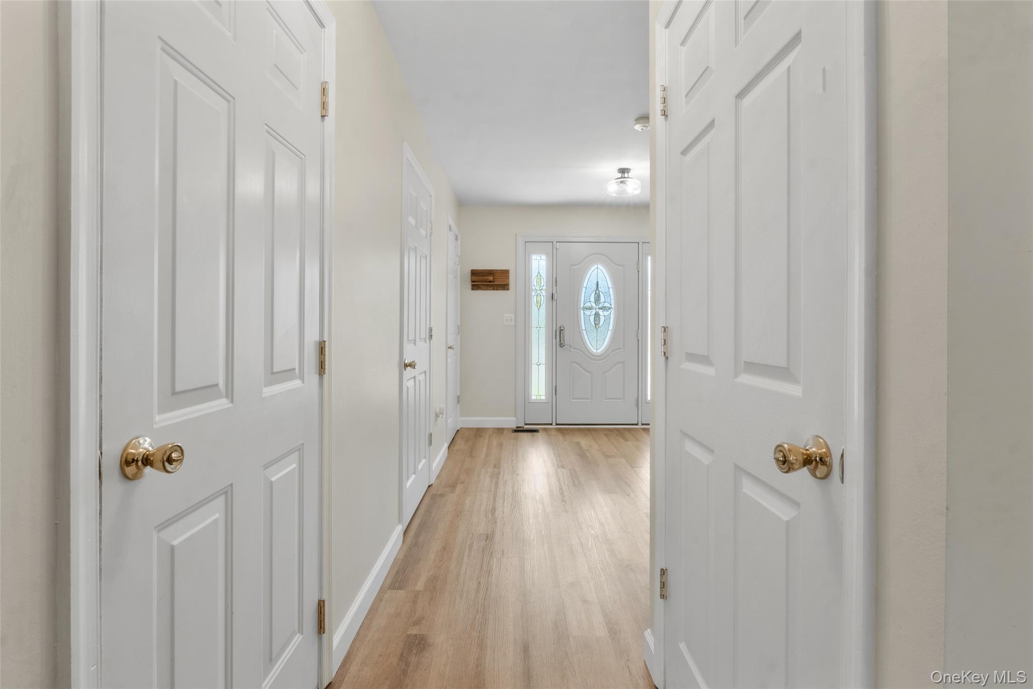Single Family Country  Out Of Area, NY 08527, MLS-991061-4