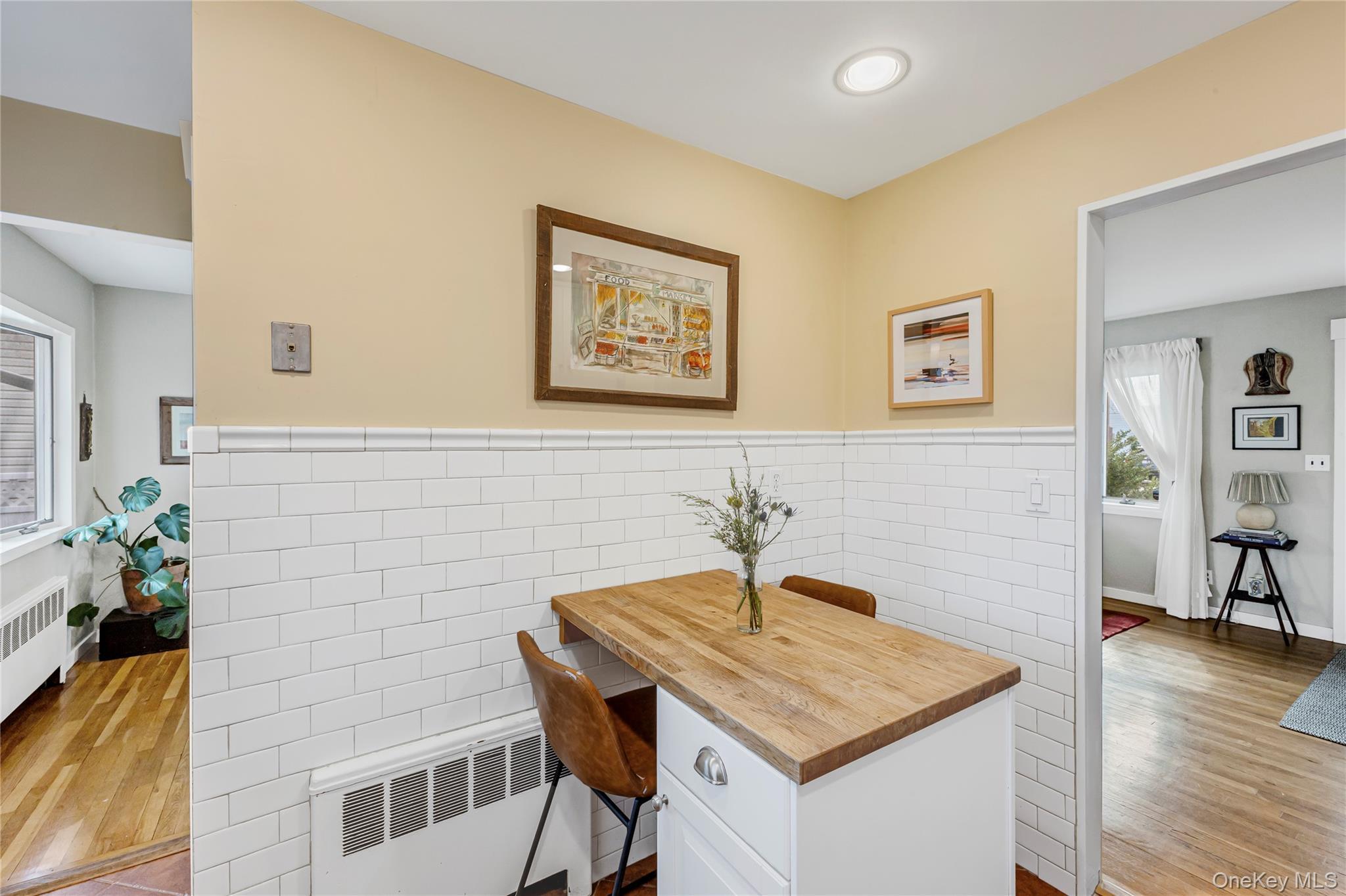 Single Family 8th  Nassau County, NY 11714, MLS-991074-13