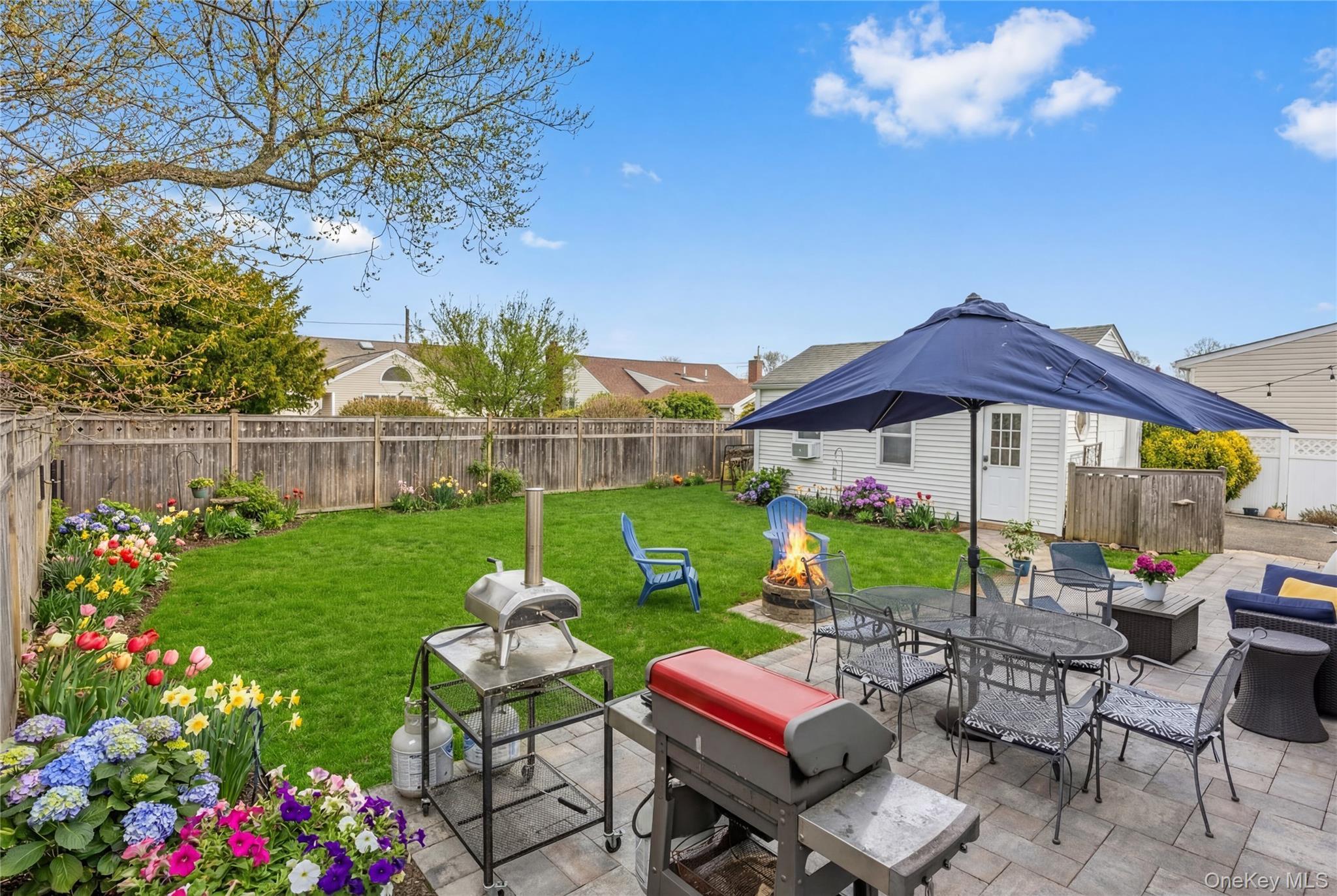 Single Family 8th  Nassau County, NY 11714, MLS-991074-39