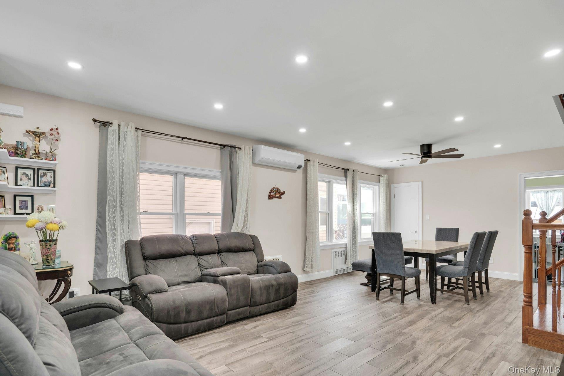 Single Family 95th  Queens, NY 11416, MLS-991091-16
