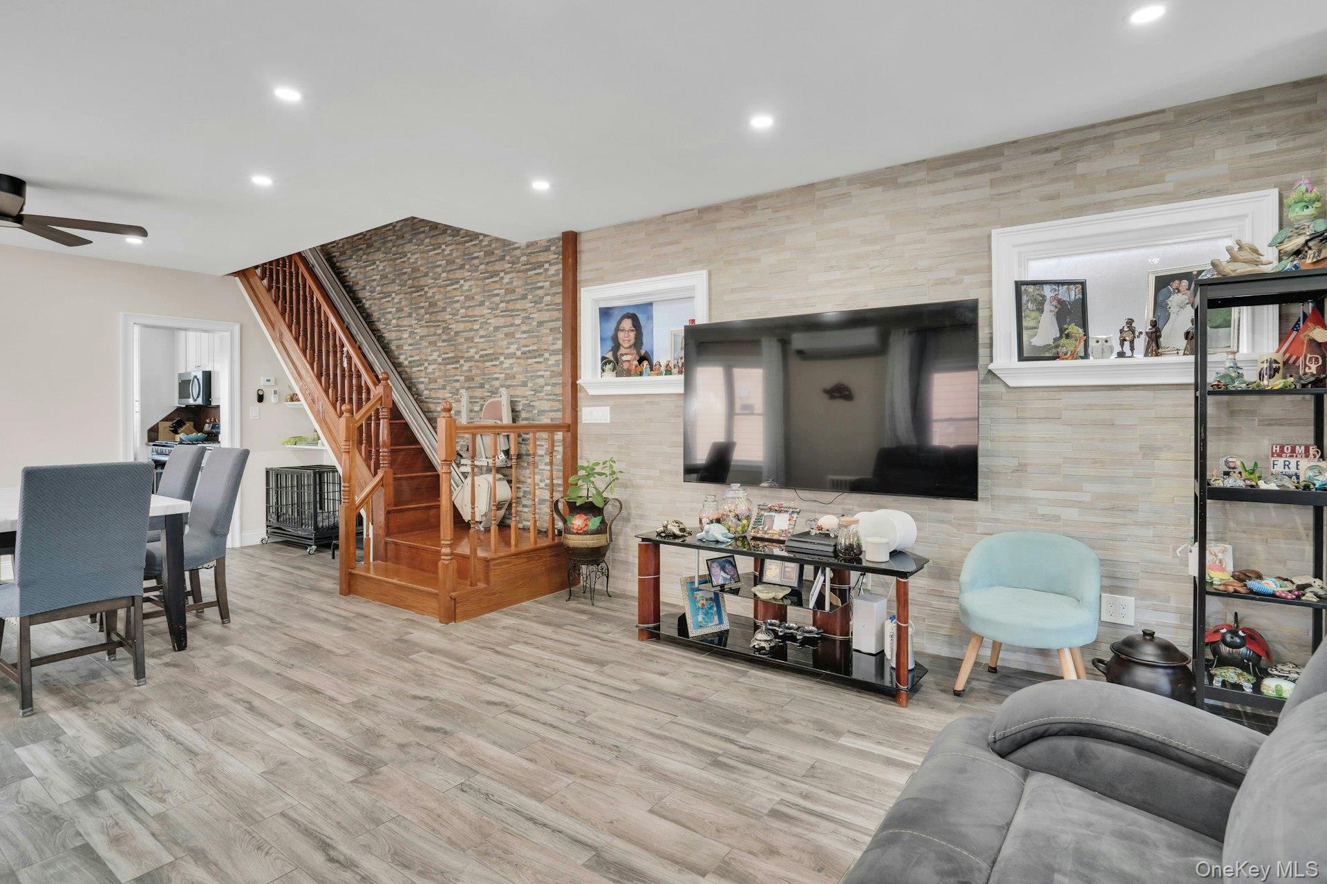 Single Family 95th  Queens, NY 11416, MLS-991091-17
