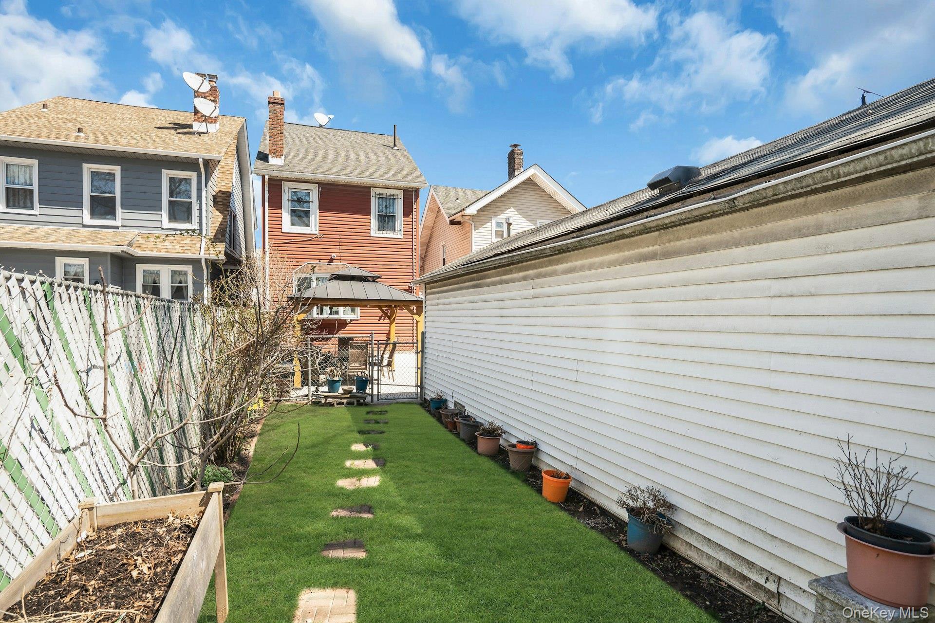 Single Family 95th  Queens, NY 11416, MLS-991091-43