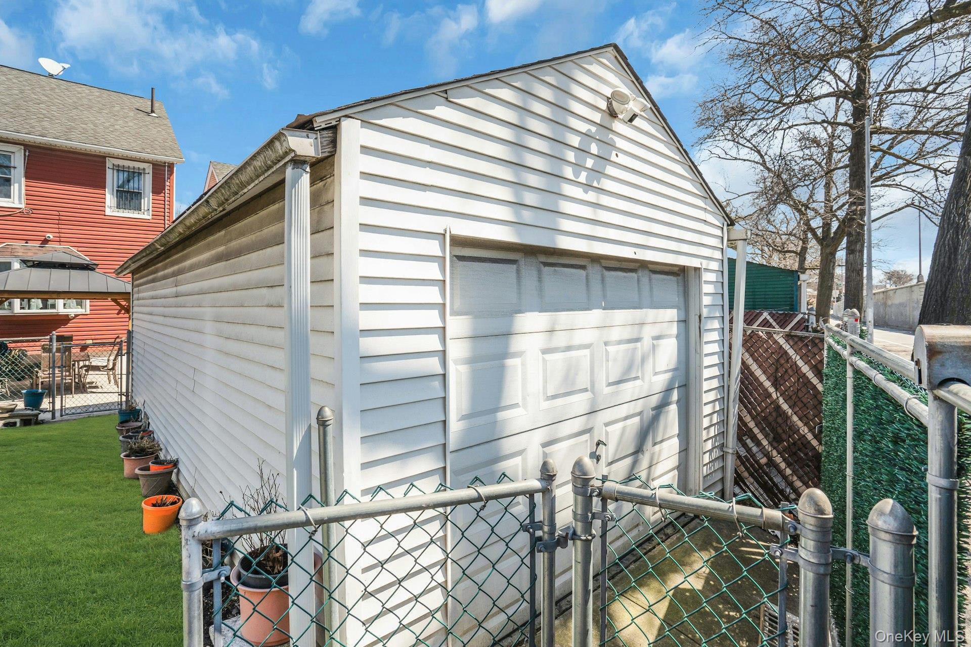 Single Family 95th  Queens, NY 11416, MLS-991091-44