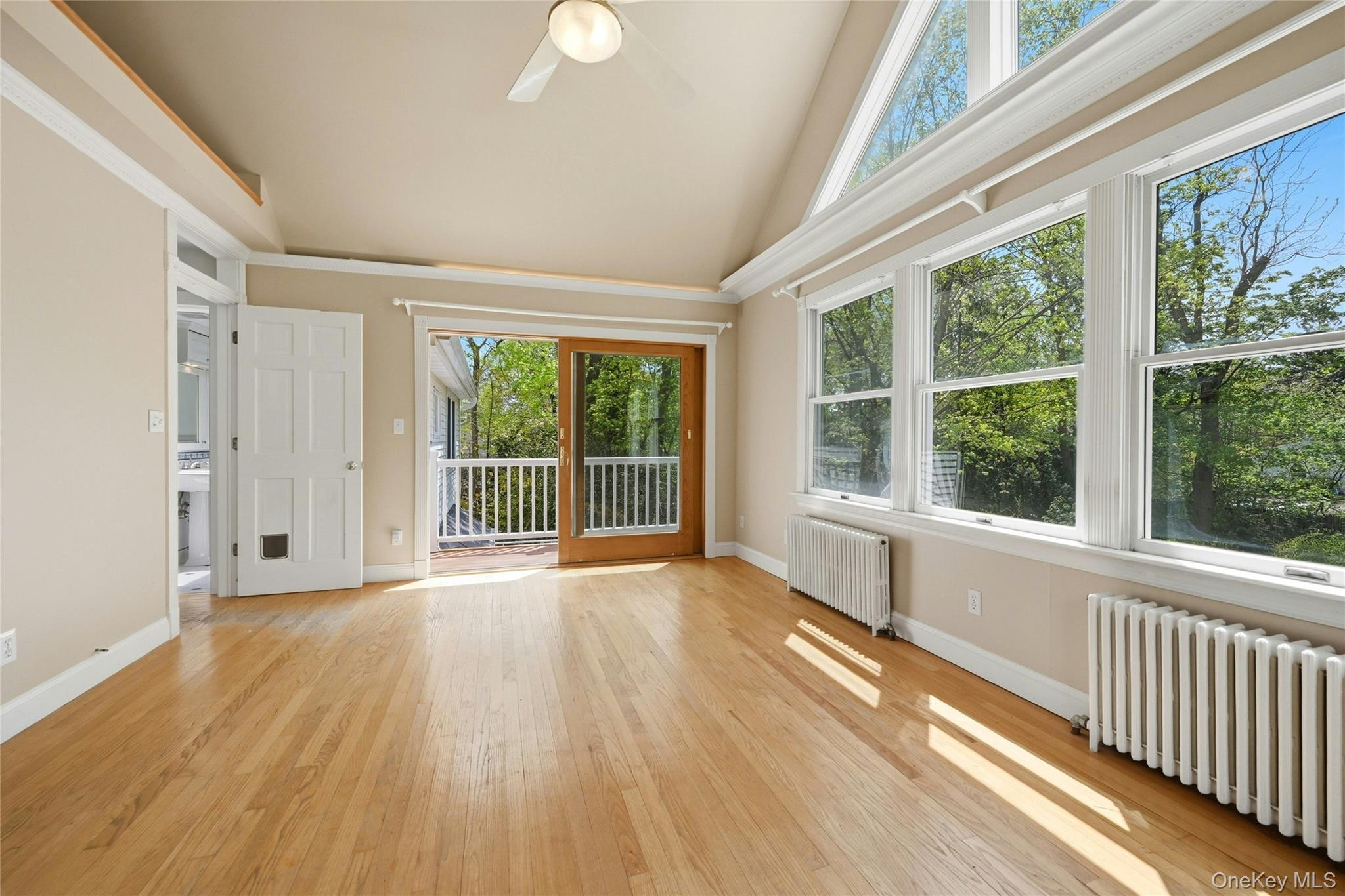 Single Family 6th  Suffolk County, NY 11746, MLS-991135-22