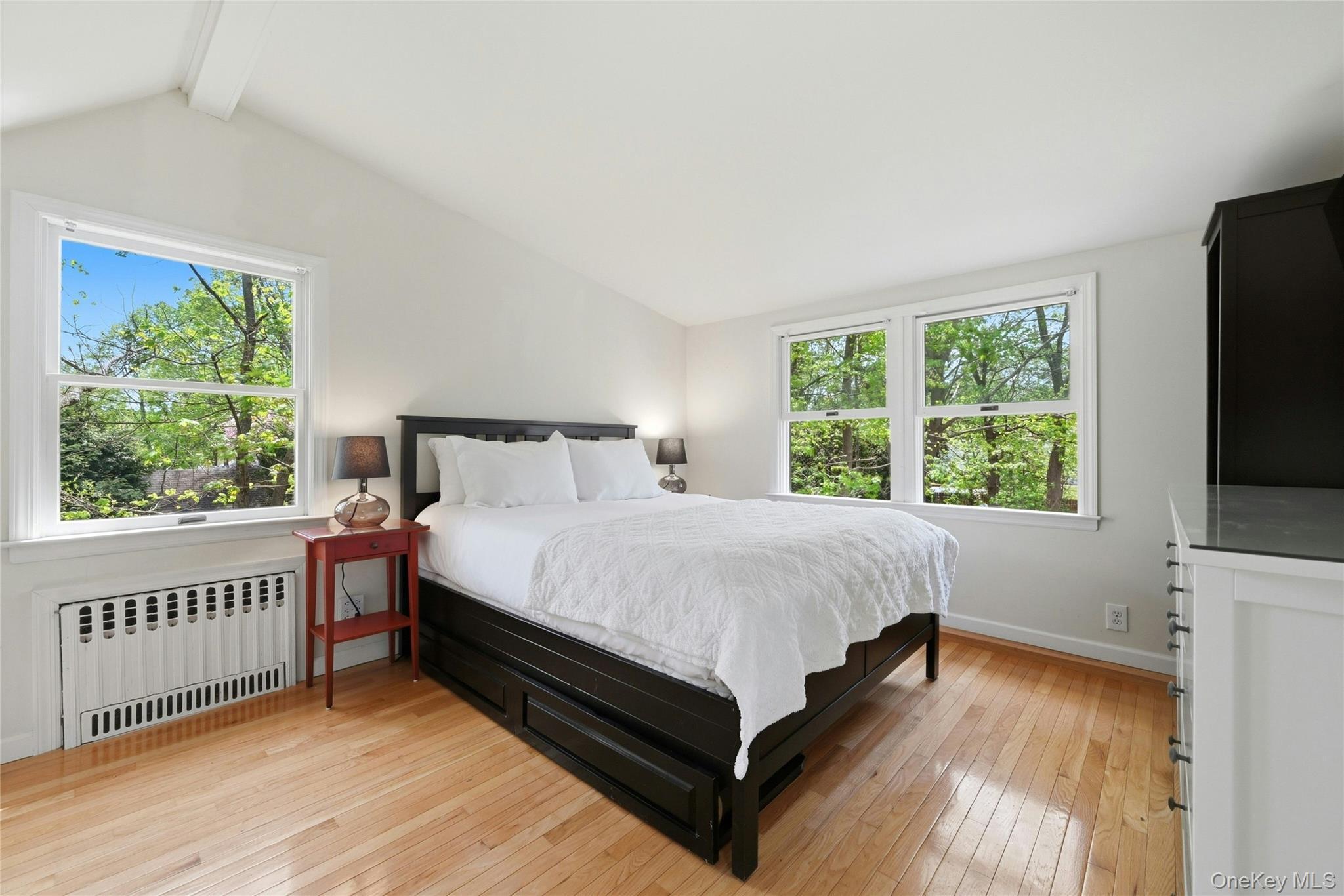 Single Family 6th  Suffolk County, NY 11746, MLS-991135-28