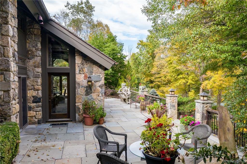 Single Family Trinity Pass Westchester County, NY 10576, MLS-991143-11