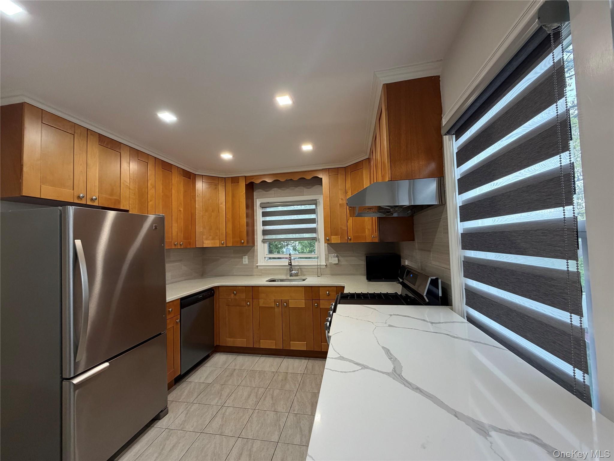 Apartment Fremont  Westchester County, NY 10528, MLS-991145-2
